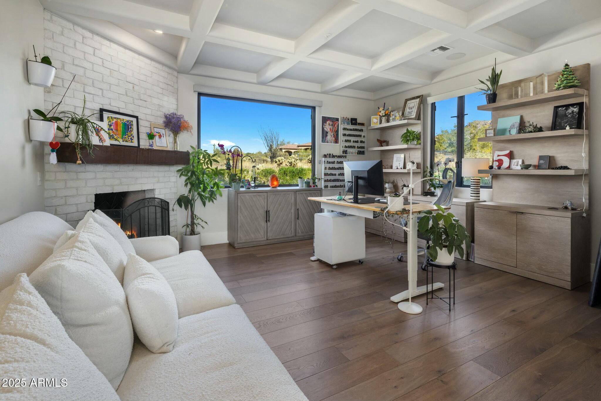LADERA VISTA - Residential