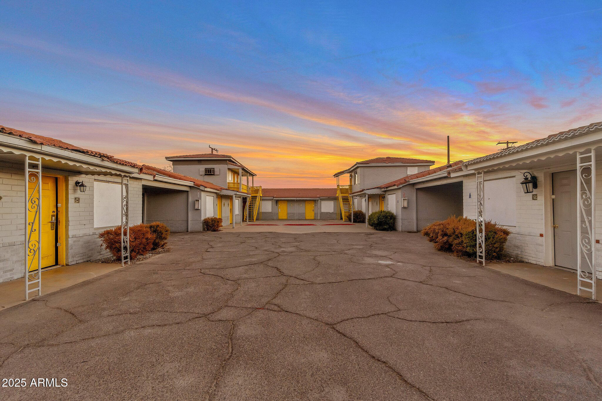 CAPITOL ADDITION - Residential Income