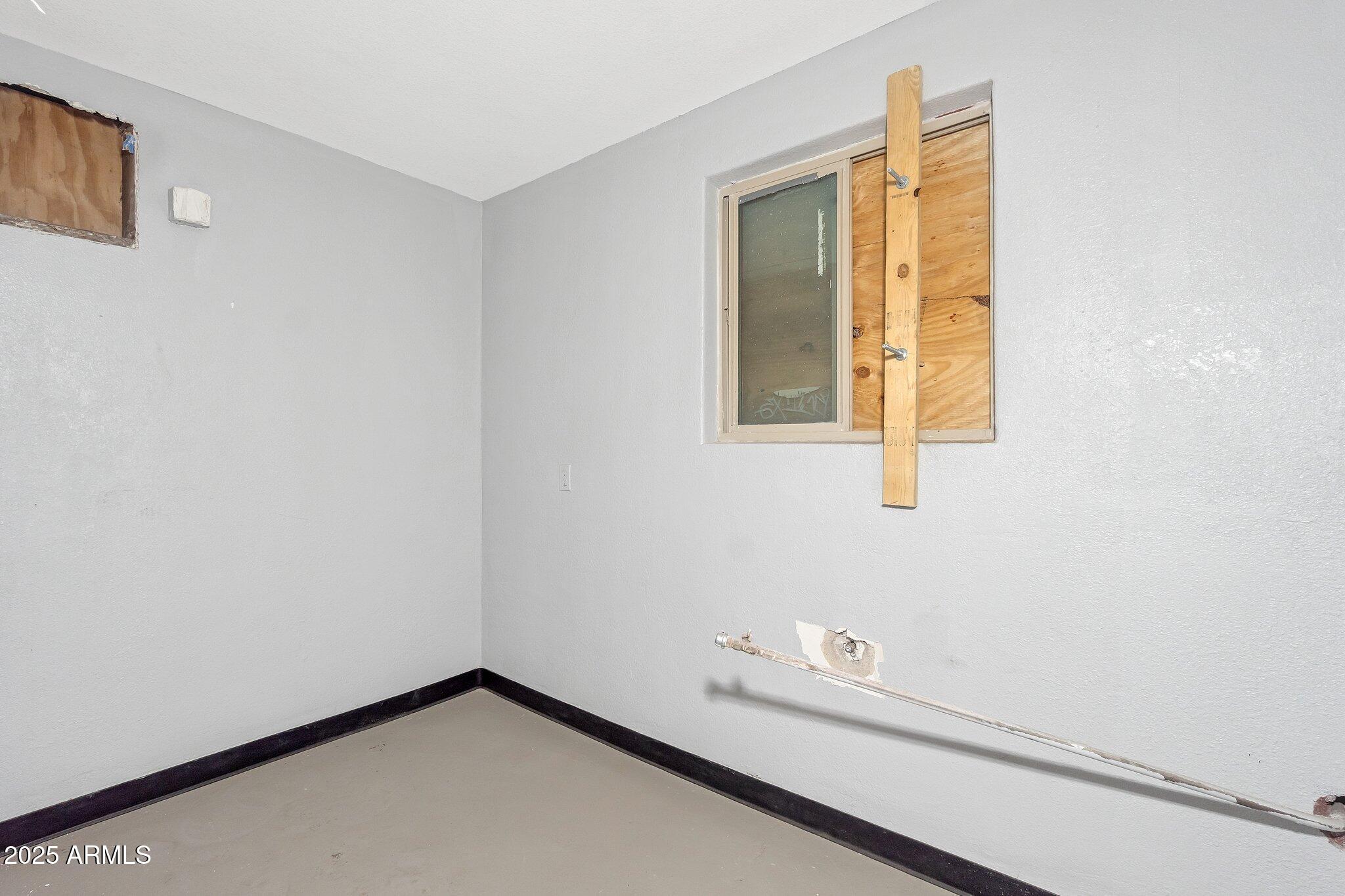 CAPITOL ADDITION - Residential Income