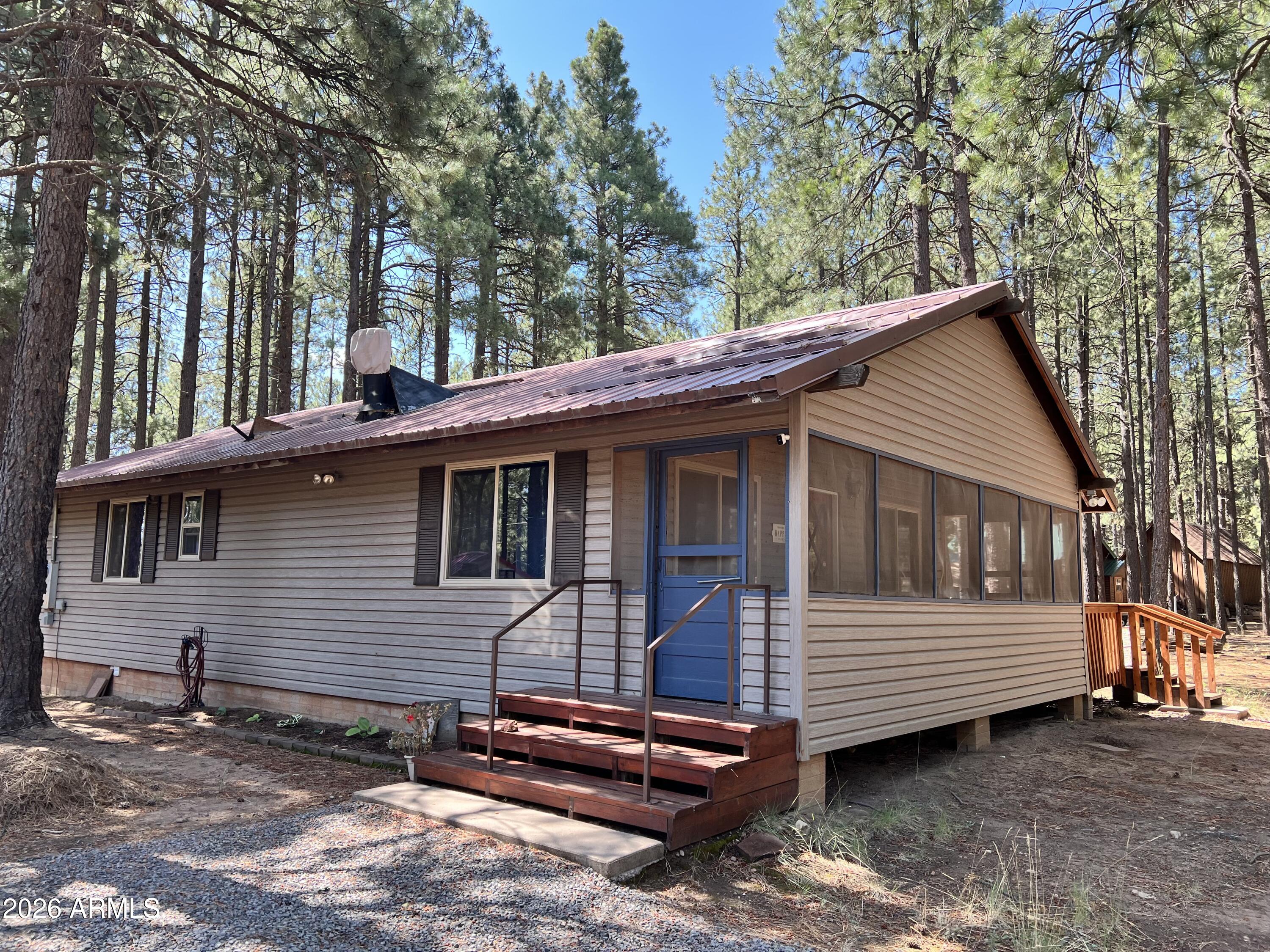 FOREST LAKES ESTATES 6 - Residential
