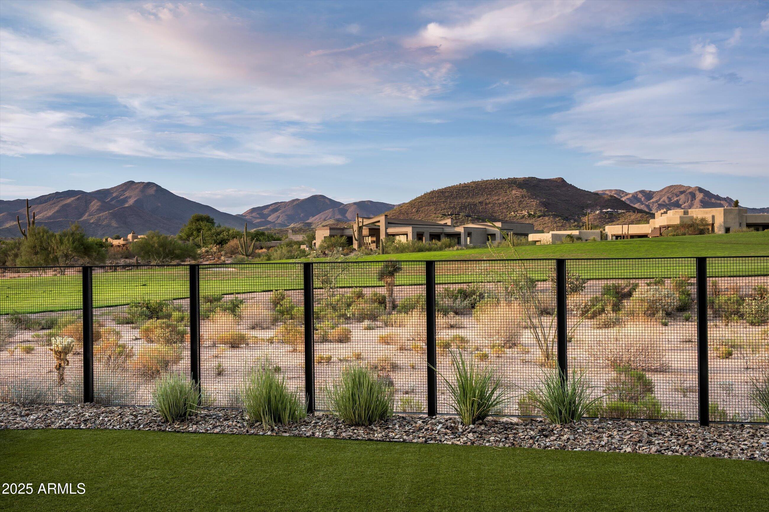 DESERT MOUNTAIN - Residential