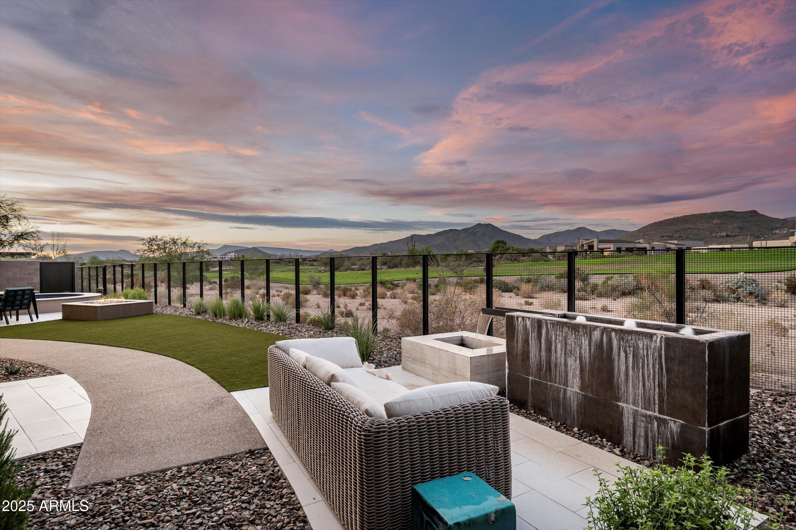 DESERT MOUNTAIN - Residential