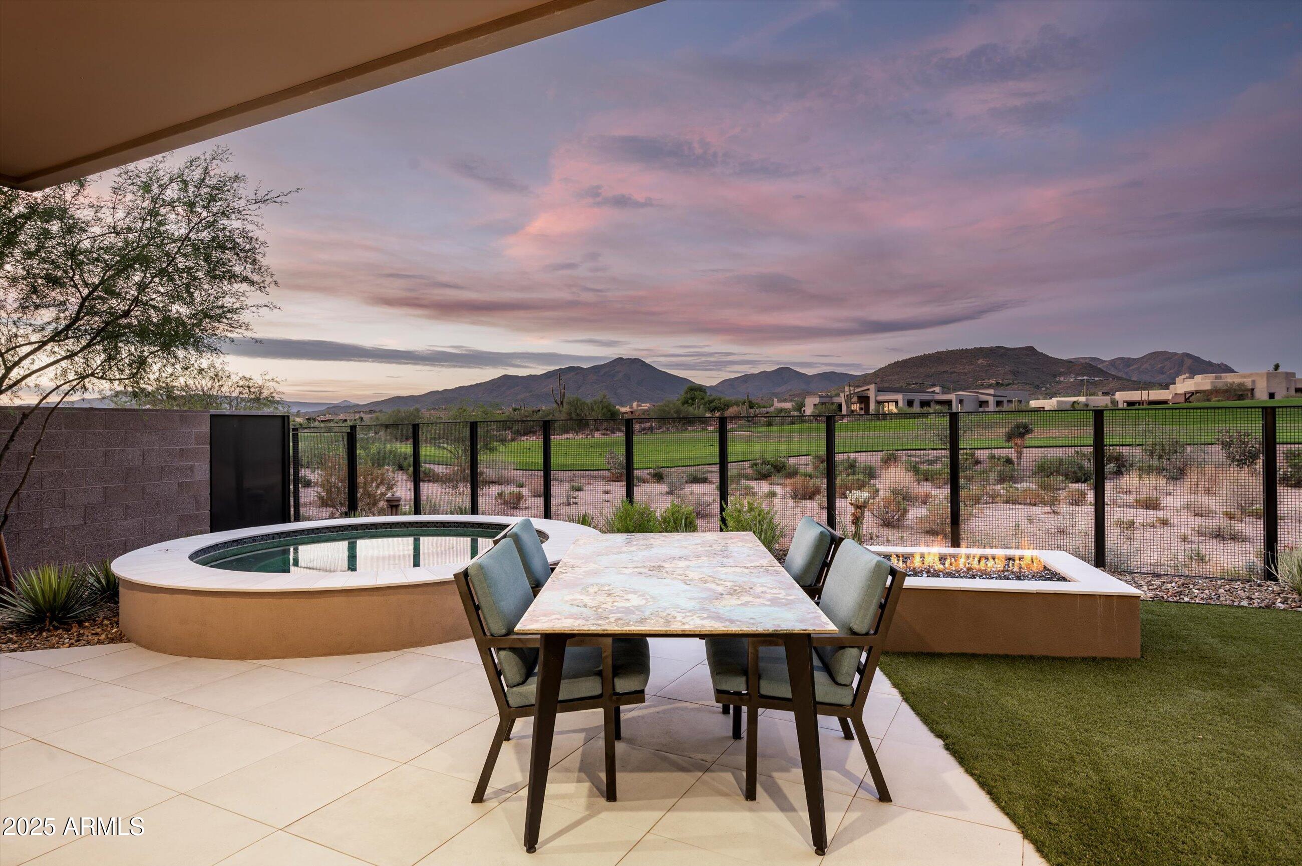 DESERT MOUNTAIN - Residential