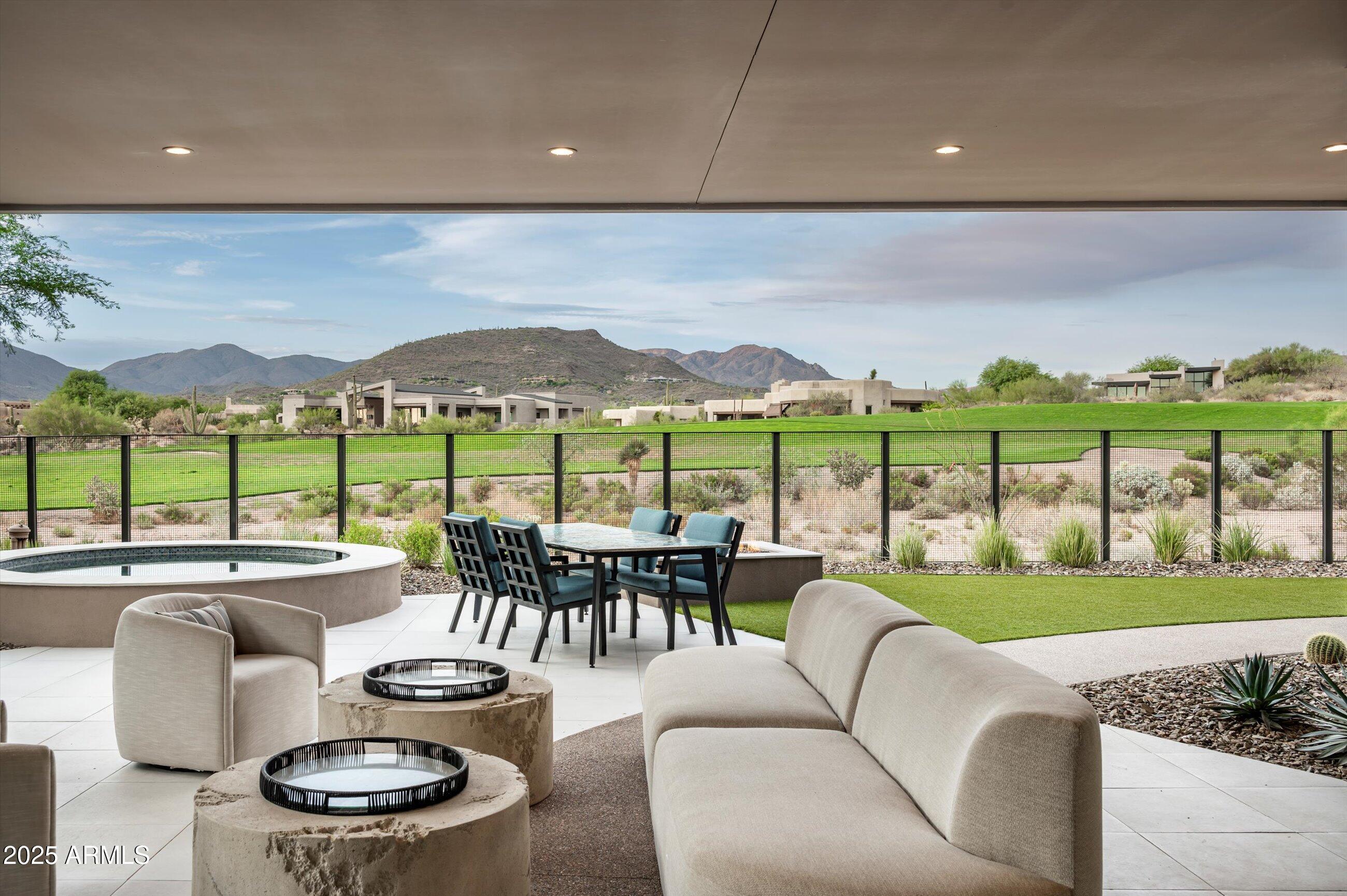 DESERT MOUNTAIN - Residential