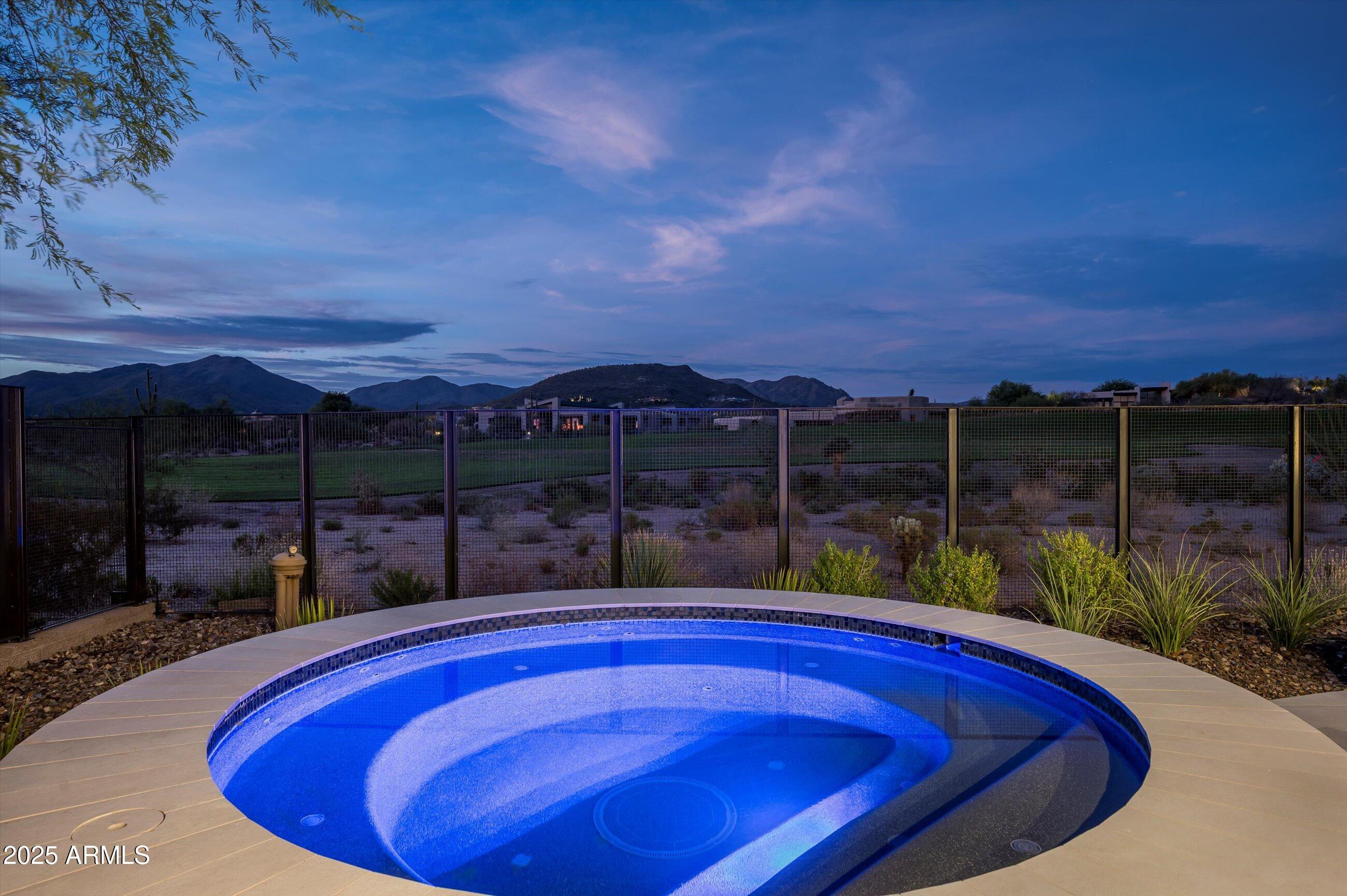 DESERT MOUNTAIN - Residential