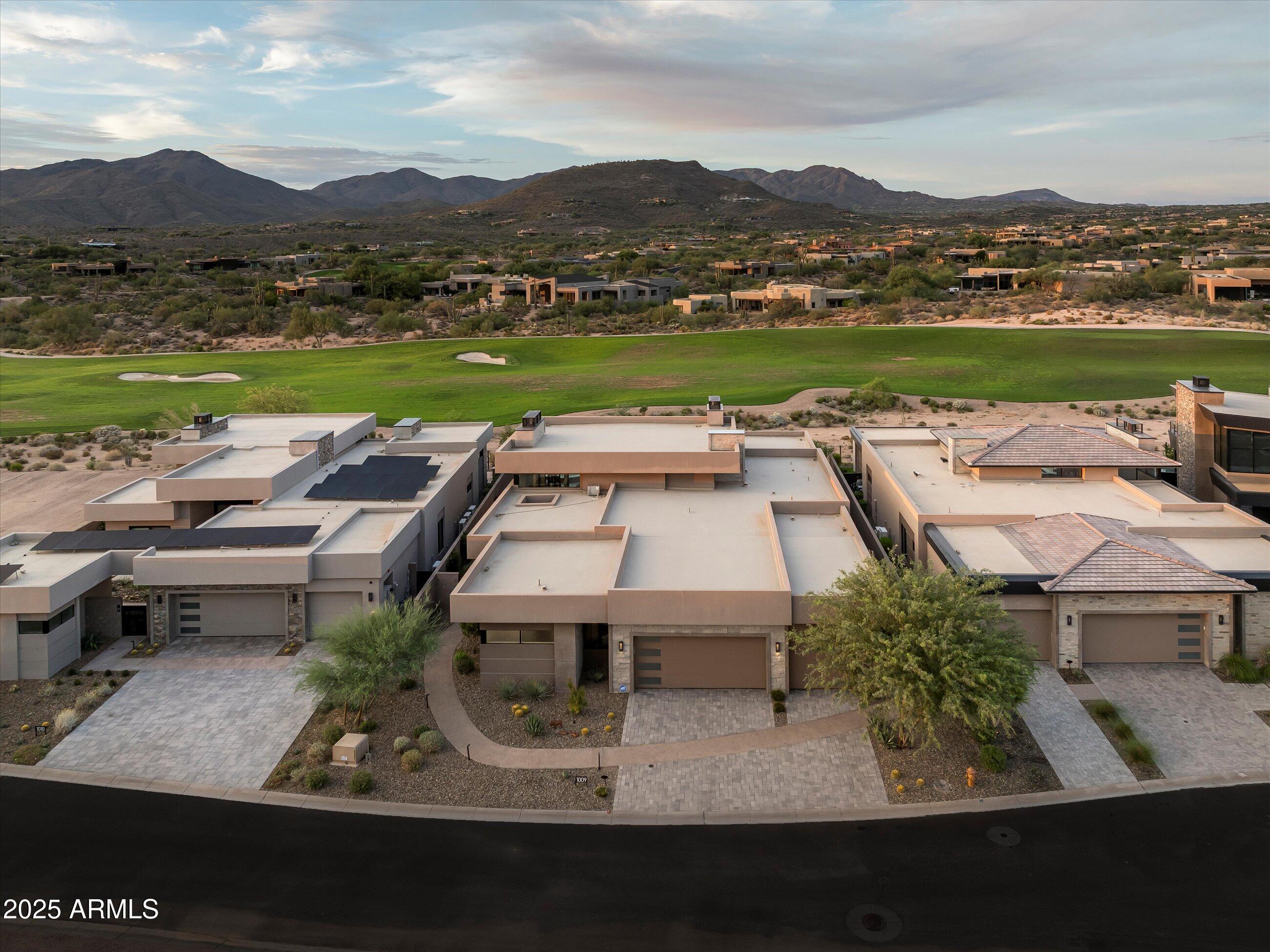 DESERT MOUNTAIN - Residential
