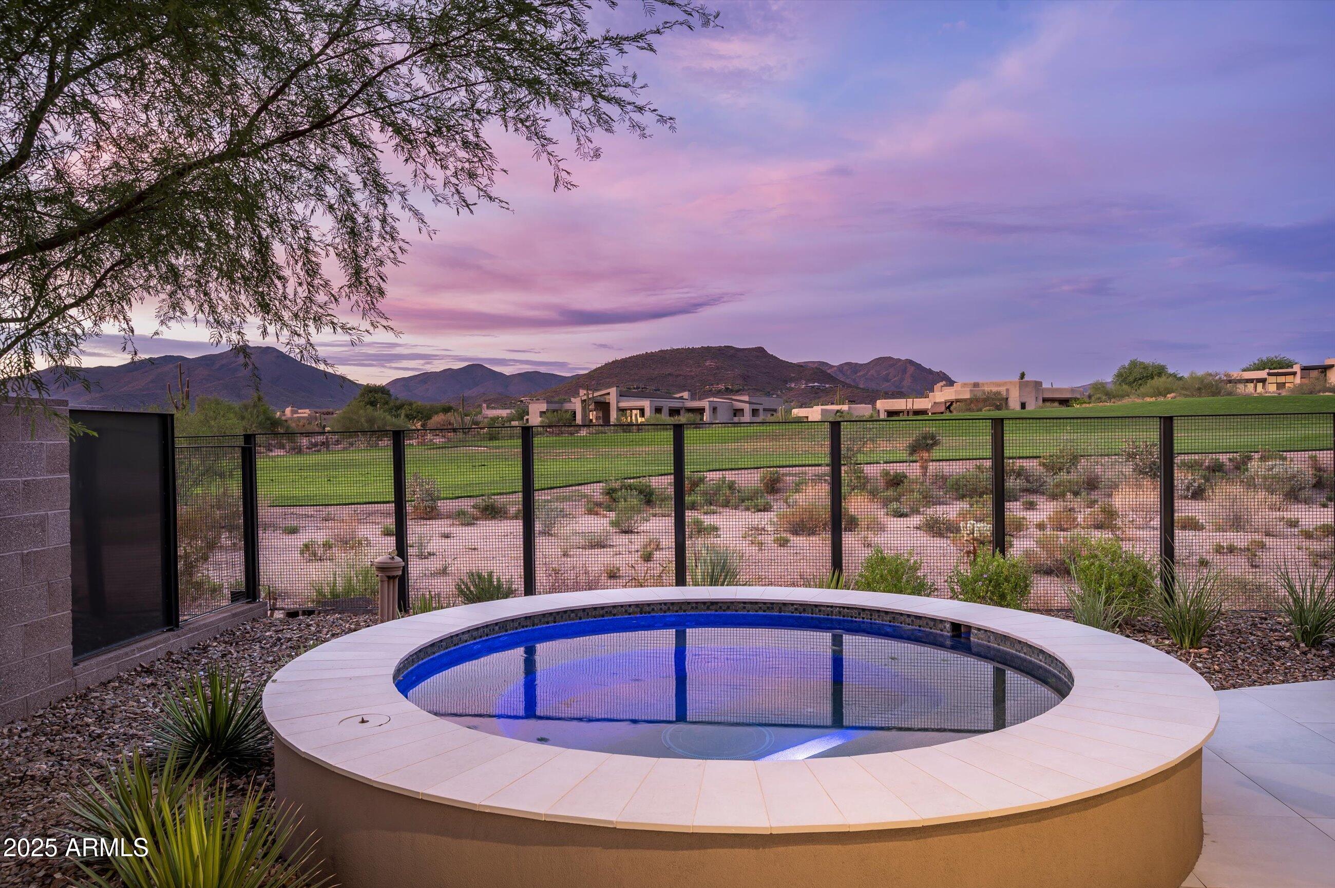 DESERT MOUNTAIN - Residential