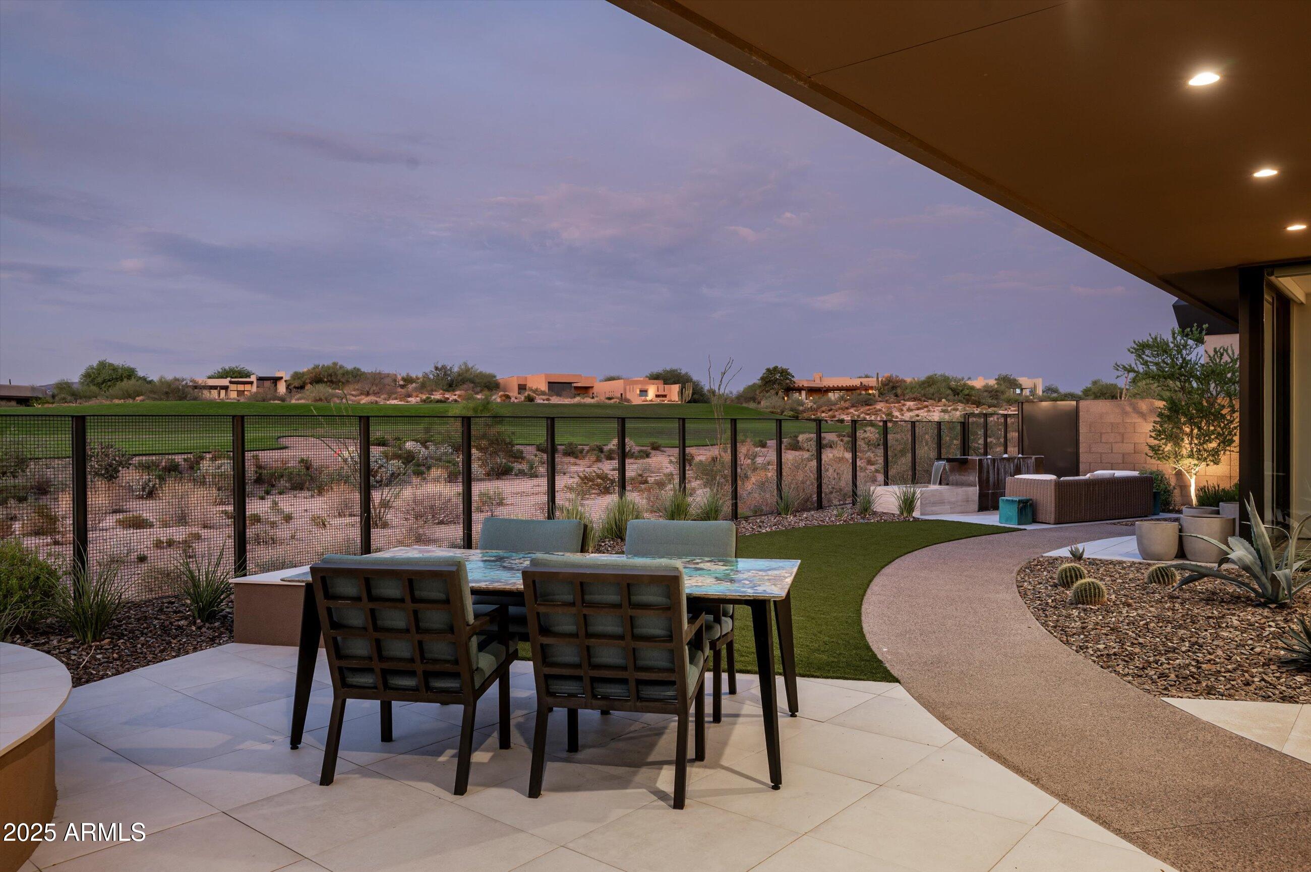 DESERT MOUNTAIN - Residential