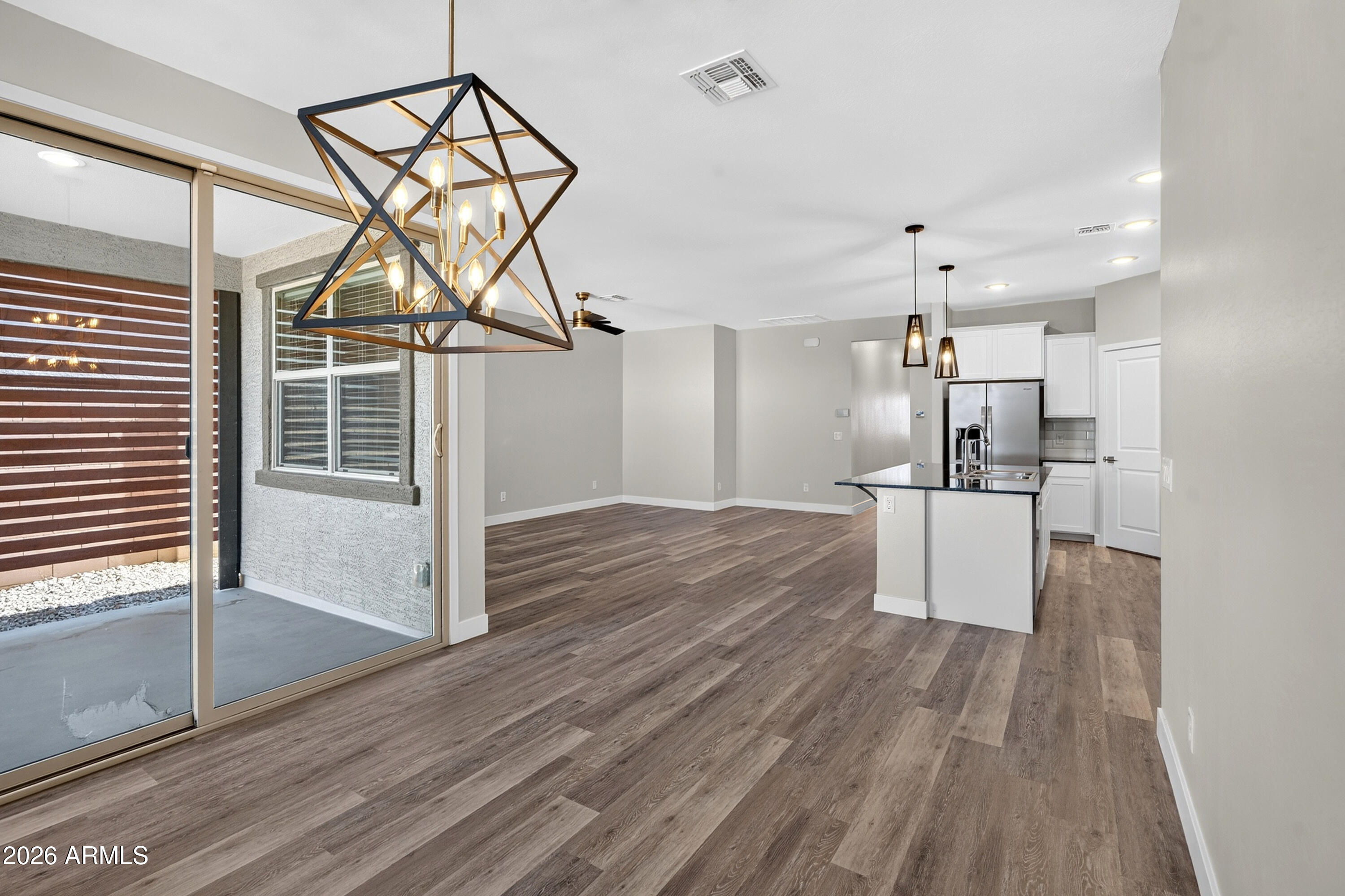 RE-PLAT OF PARCEL 19 AT HOMESTEAD NORTH - Residential