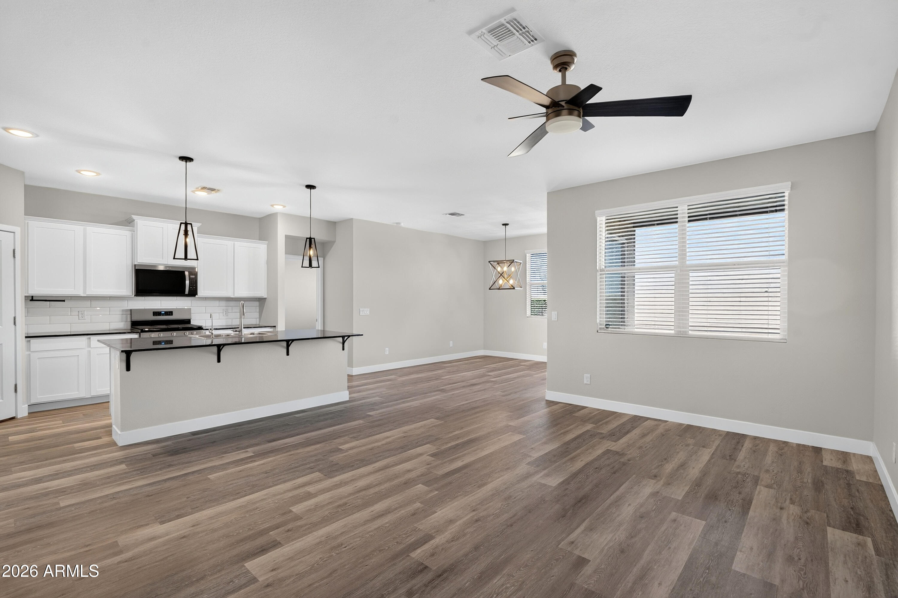 RE-PLAT OF PARCEL 19 AT HOMESTEAD NORTH - Residential