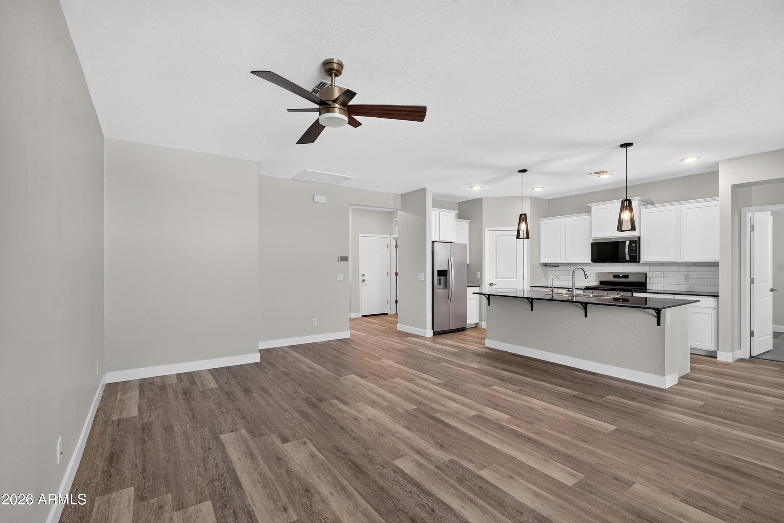 RE-PLAT OF PARCEL 19 AT HOMESTEAD NORTH - Residential