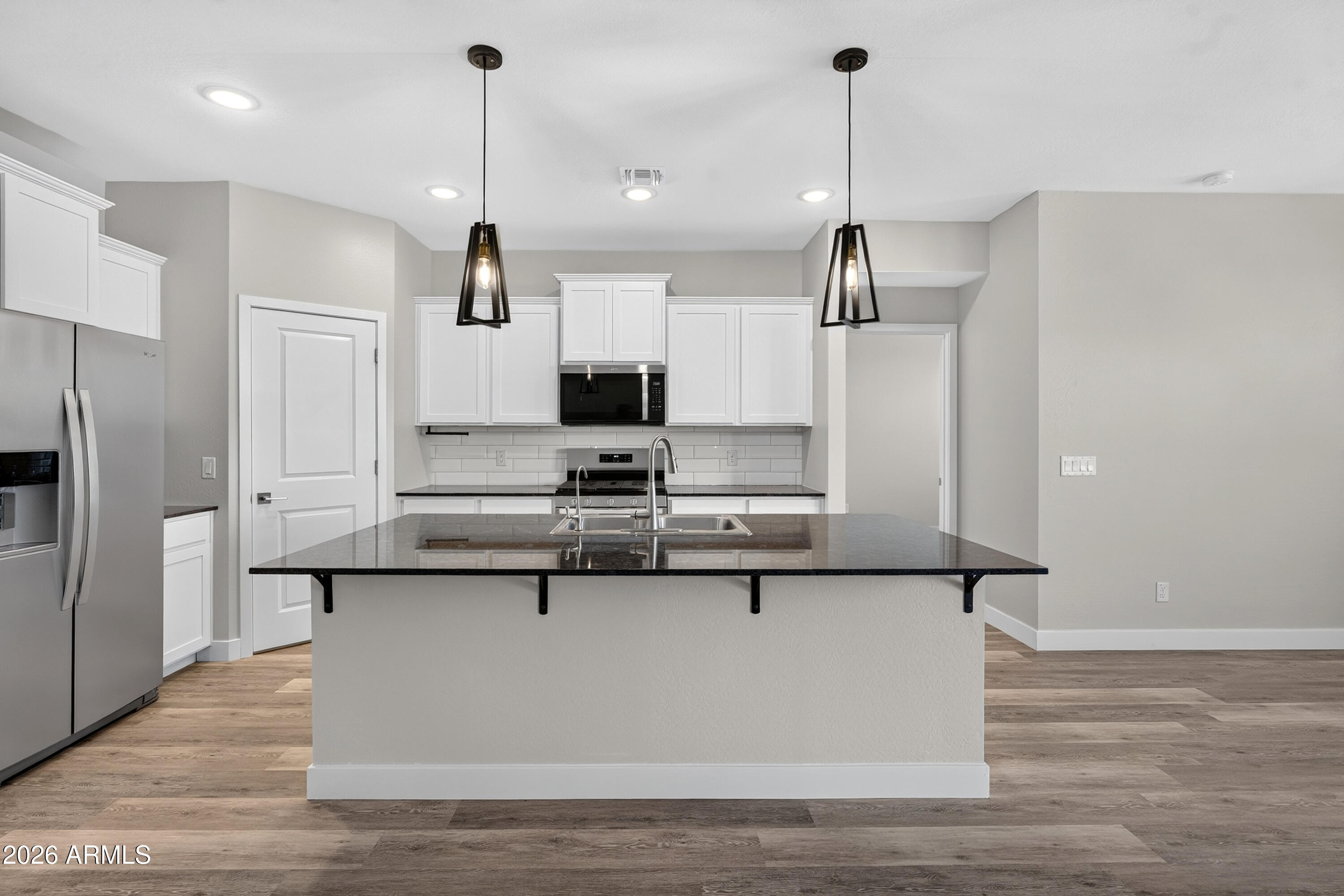 RE-PLAT OF PARCEL 19 AT HOMESTEAD NORTH - Residential