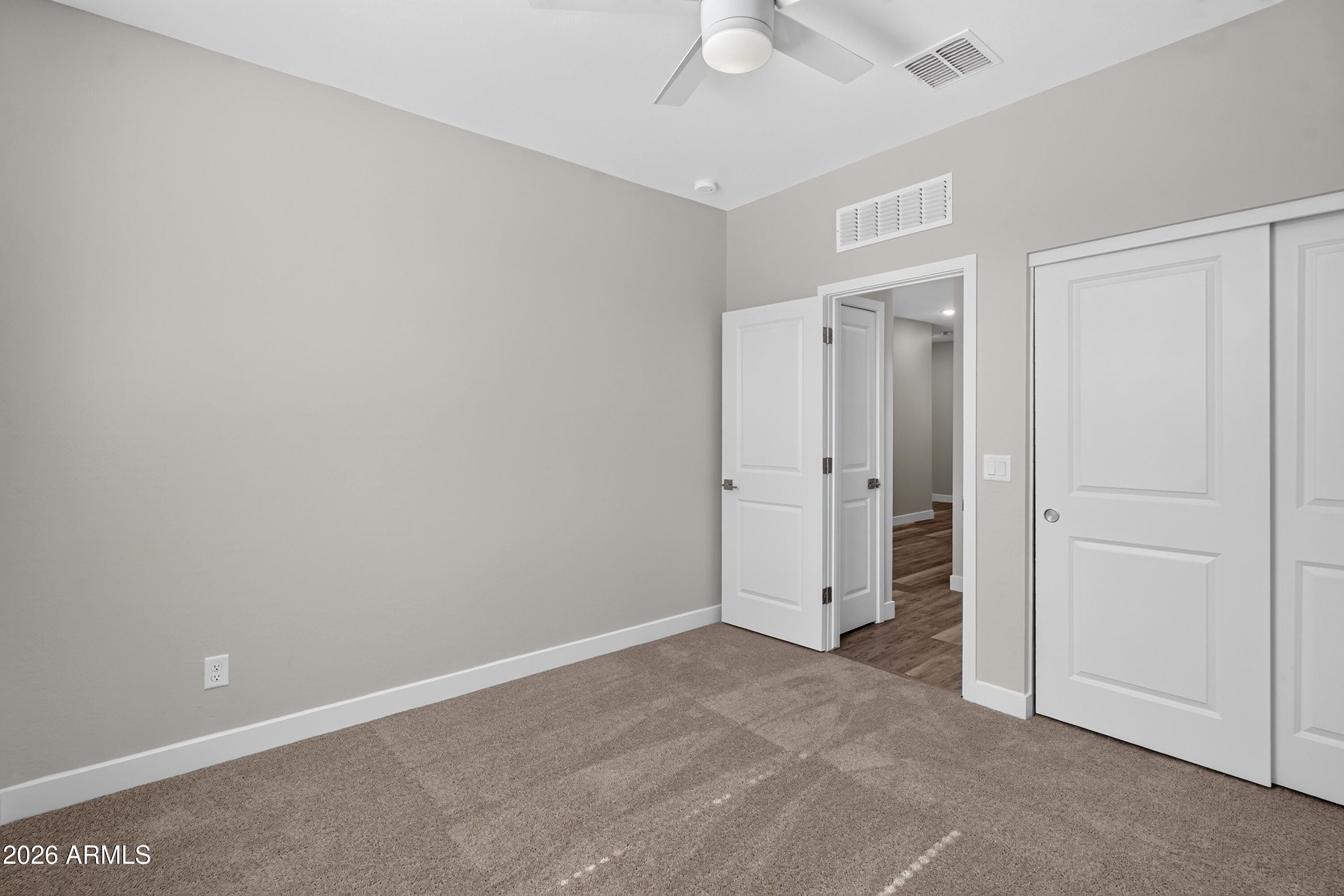 RE-PLAT OF PARCEL 19 AT HOMESTEAD NORTH - Residential