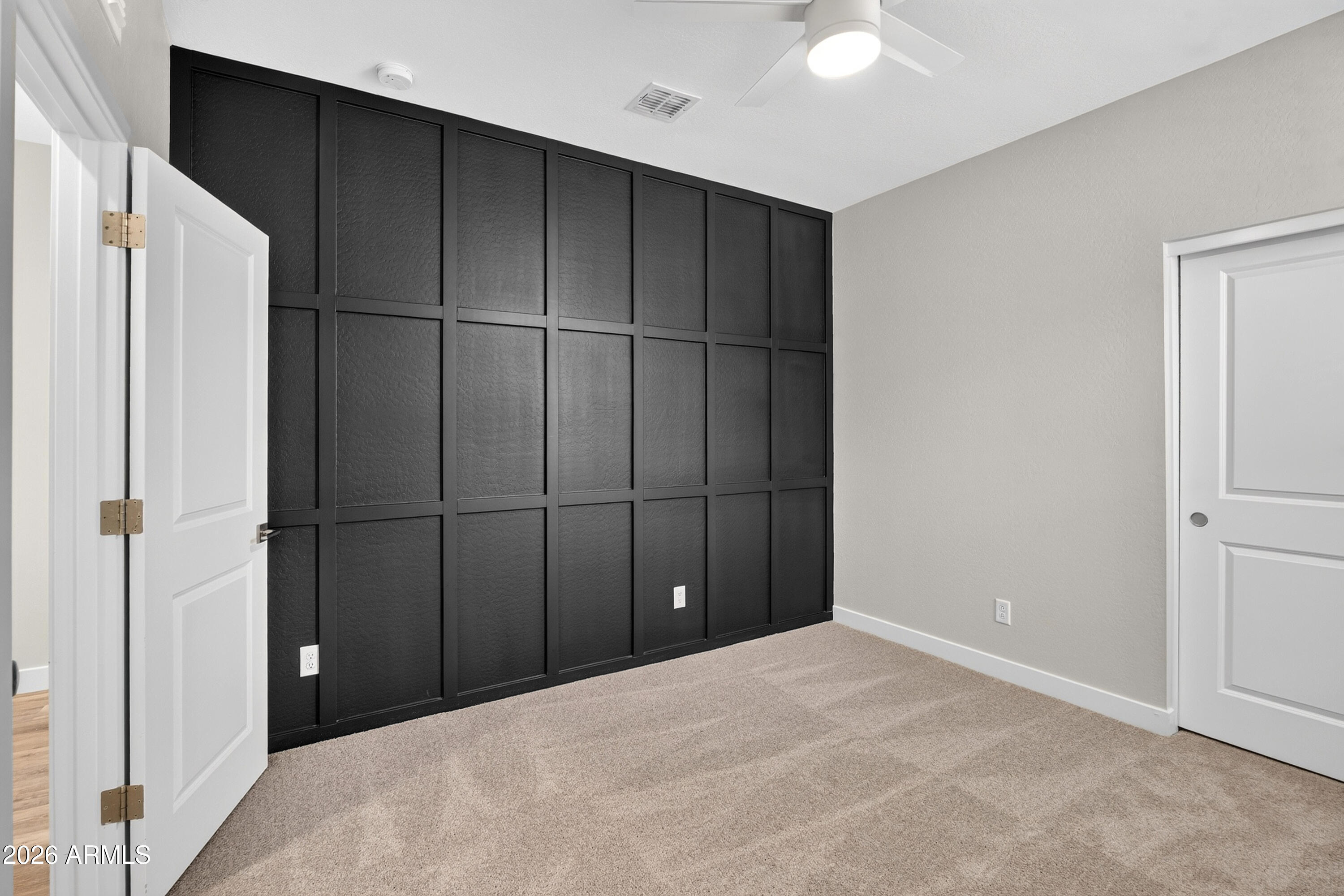 RE-PLAT OF PARCEL 19 AT HOMESTEAD NORTH - Residential