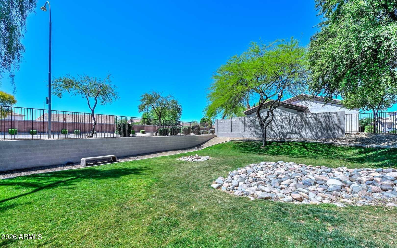 PEORIA ESTATES CONDOMINIUM - Residential
