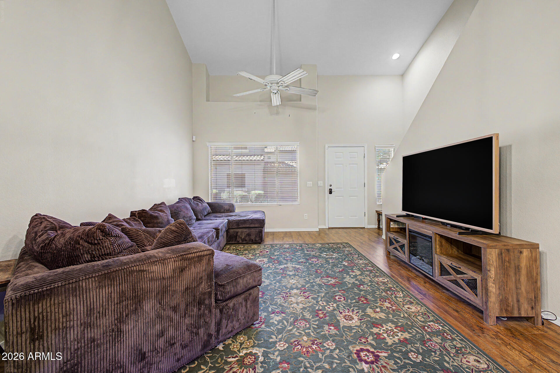 PEORIA ESTATES CONDOMINIUM - Residential