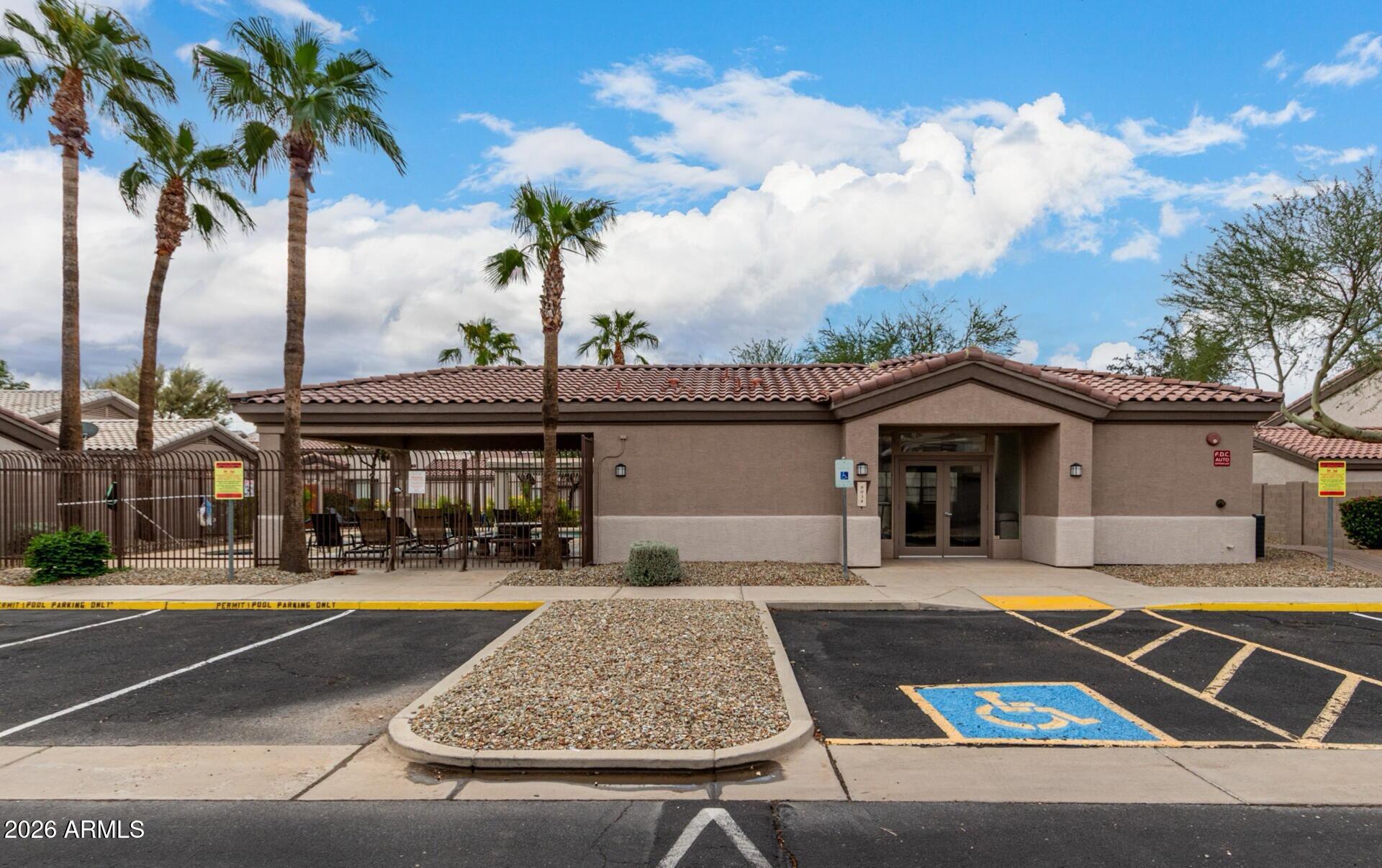 PEORIA ESTATES CONDOMINIUM - Residential