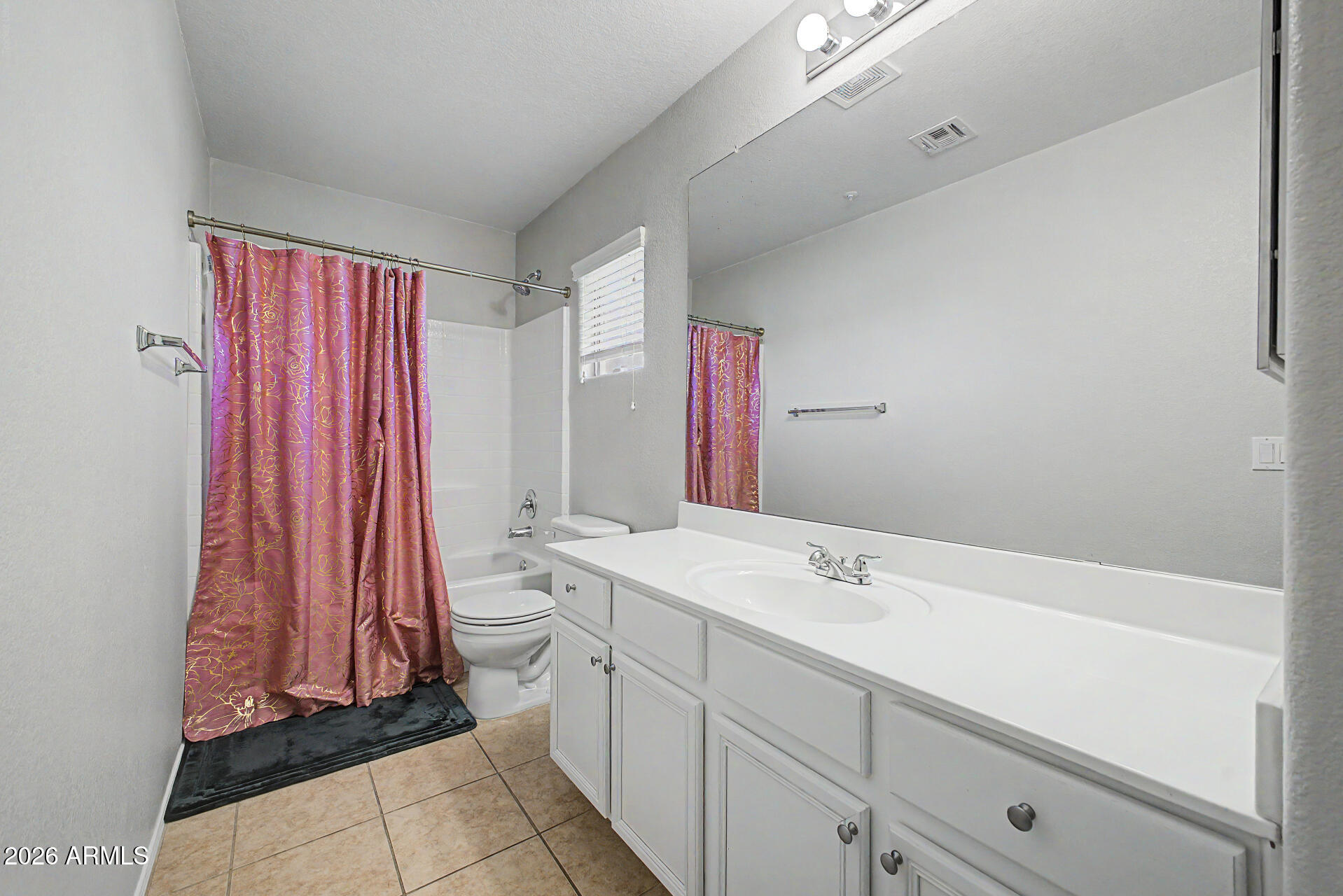 PEORIA ESTATES CONDOMINIUM - Residential