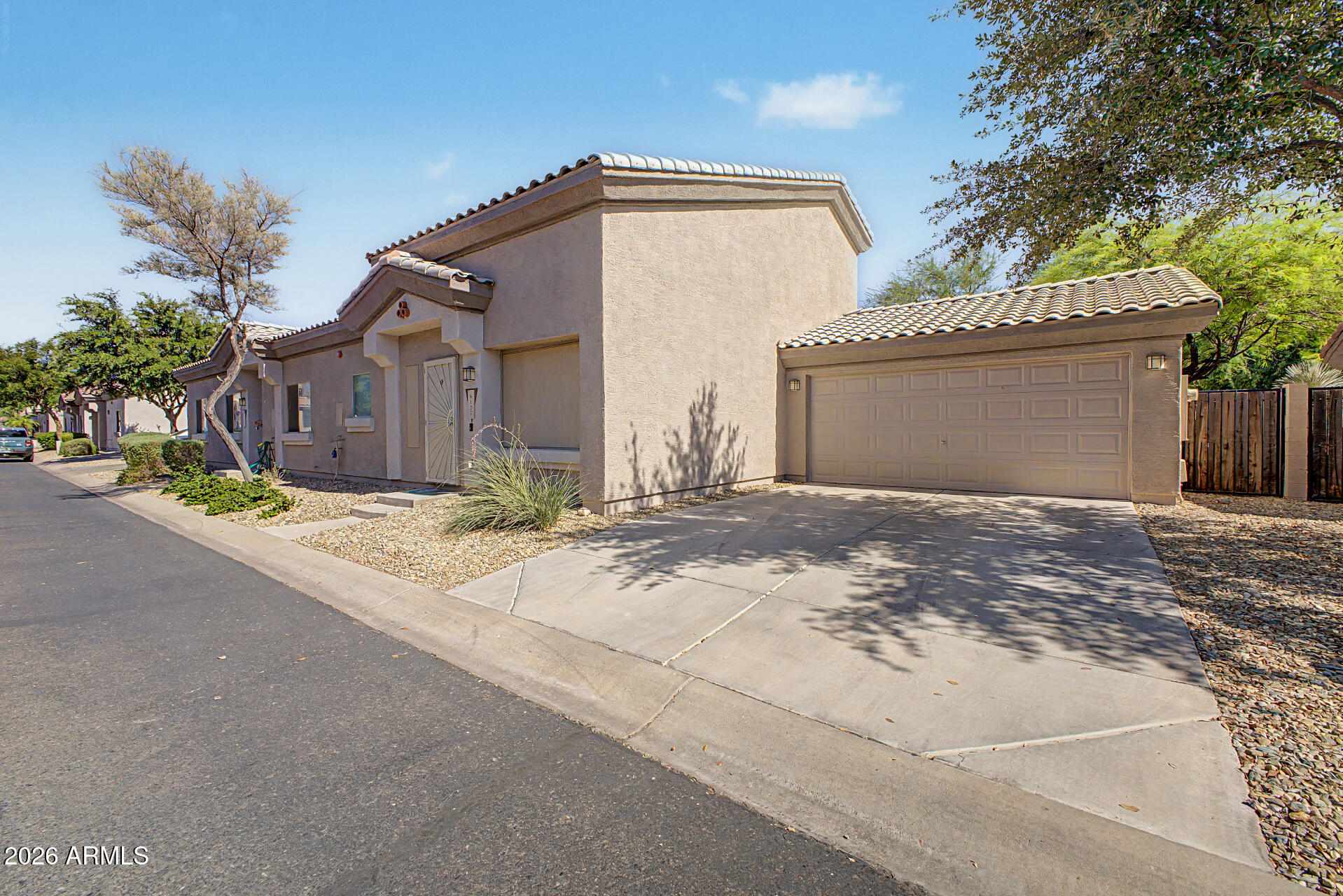 PEORIA ESTATES CONDOMINIUM - Residential