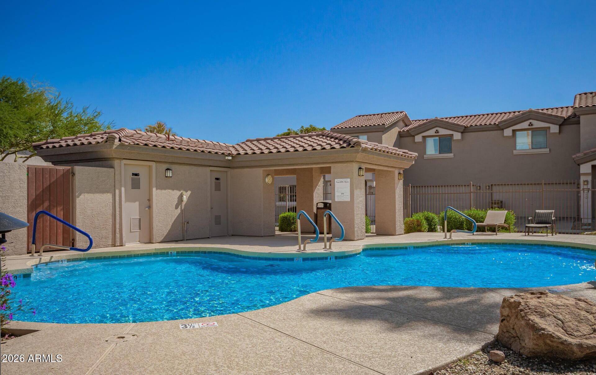 PEORIA ESTATES CONDOMINIUM - Residential