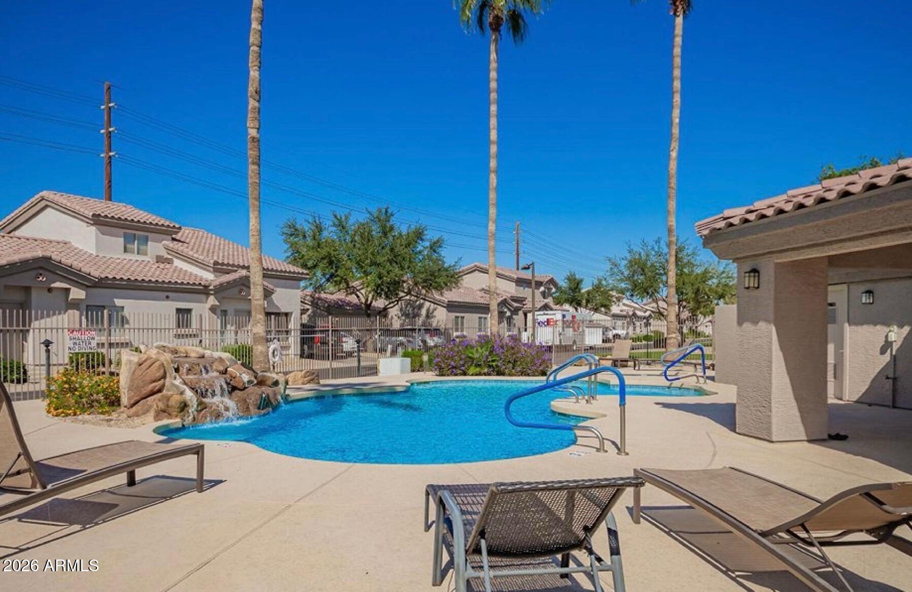 PEORIA ESTATES CONDOMINIUM - Residential