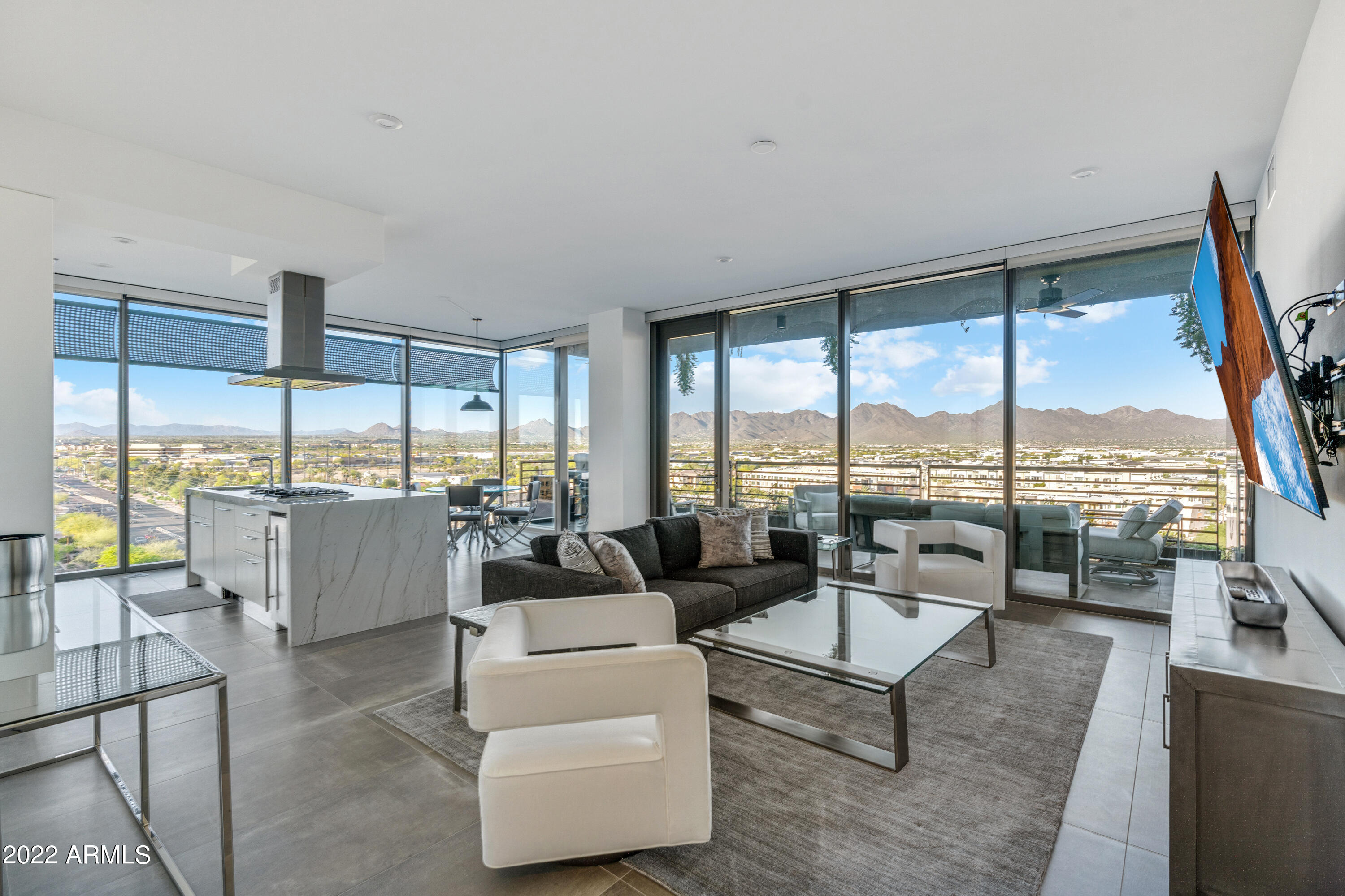 OPTIMA KIERLAND CENTER 7180 CONDOMINIUM 1ST AMD AN - Residential