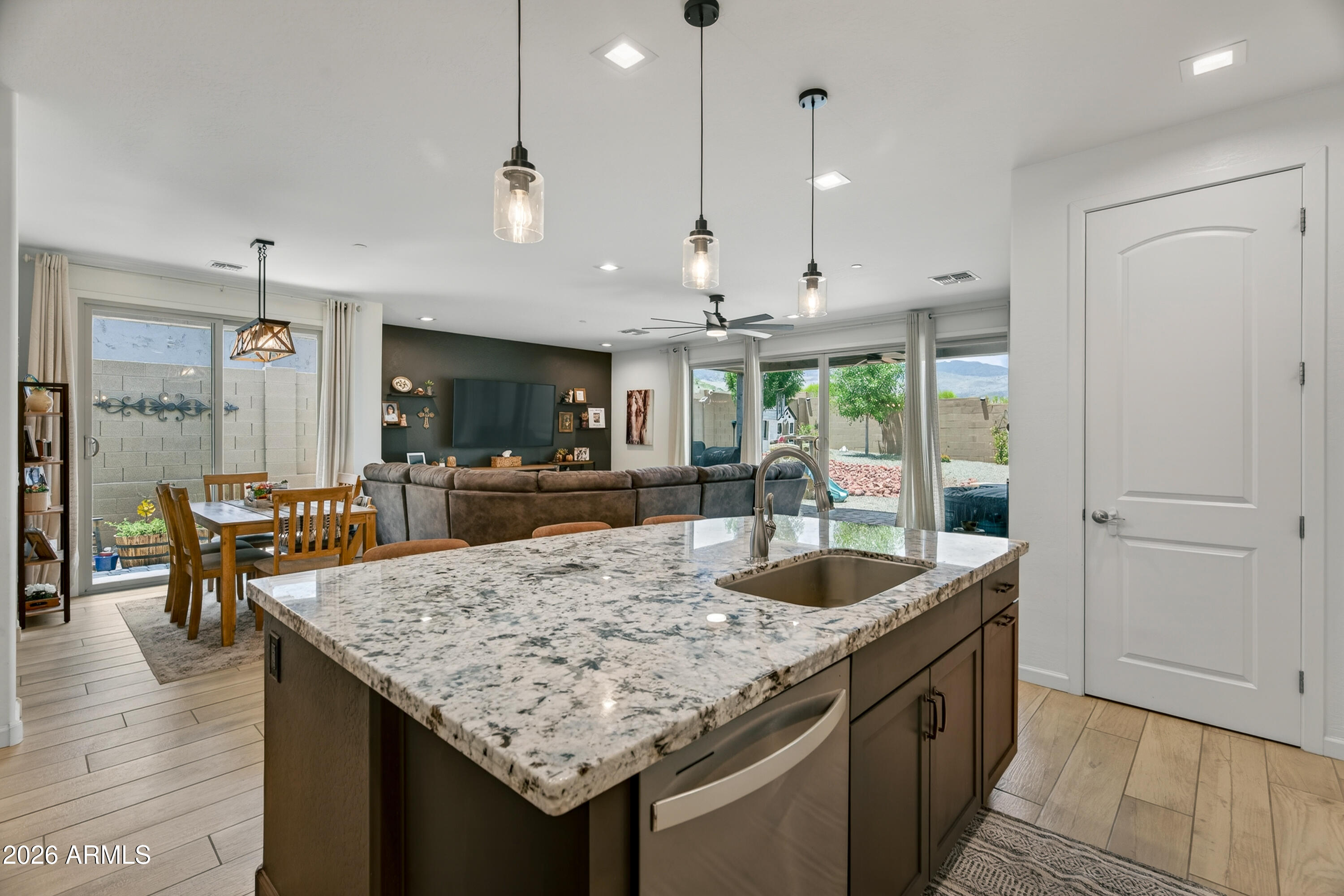 Mountain Gate - Residential