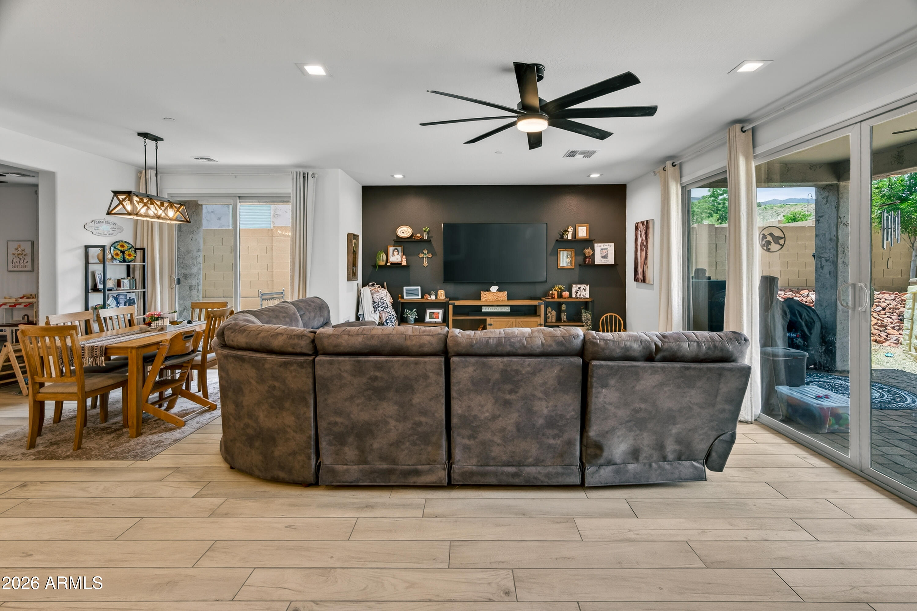 Mountain Gate - Residential