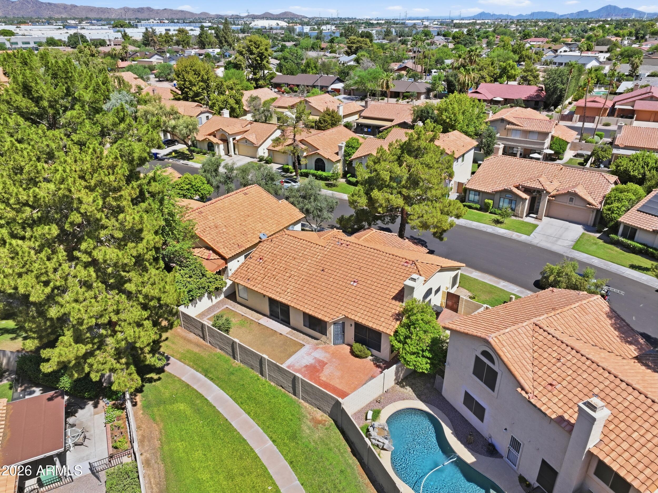 WARNER RANCH LANDING 2 - Residential Lease