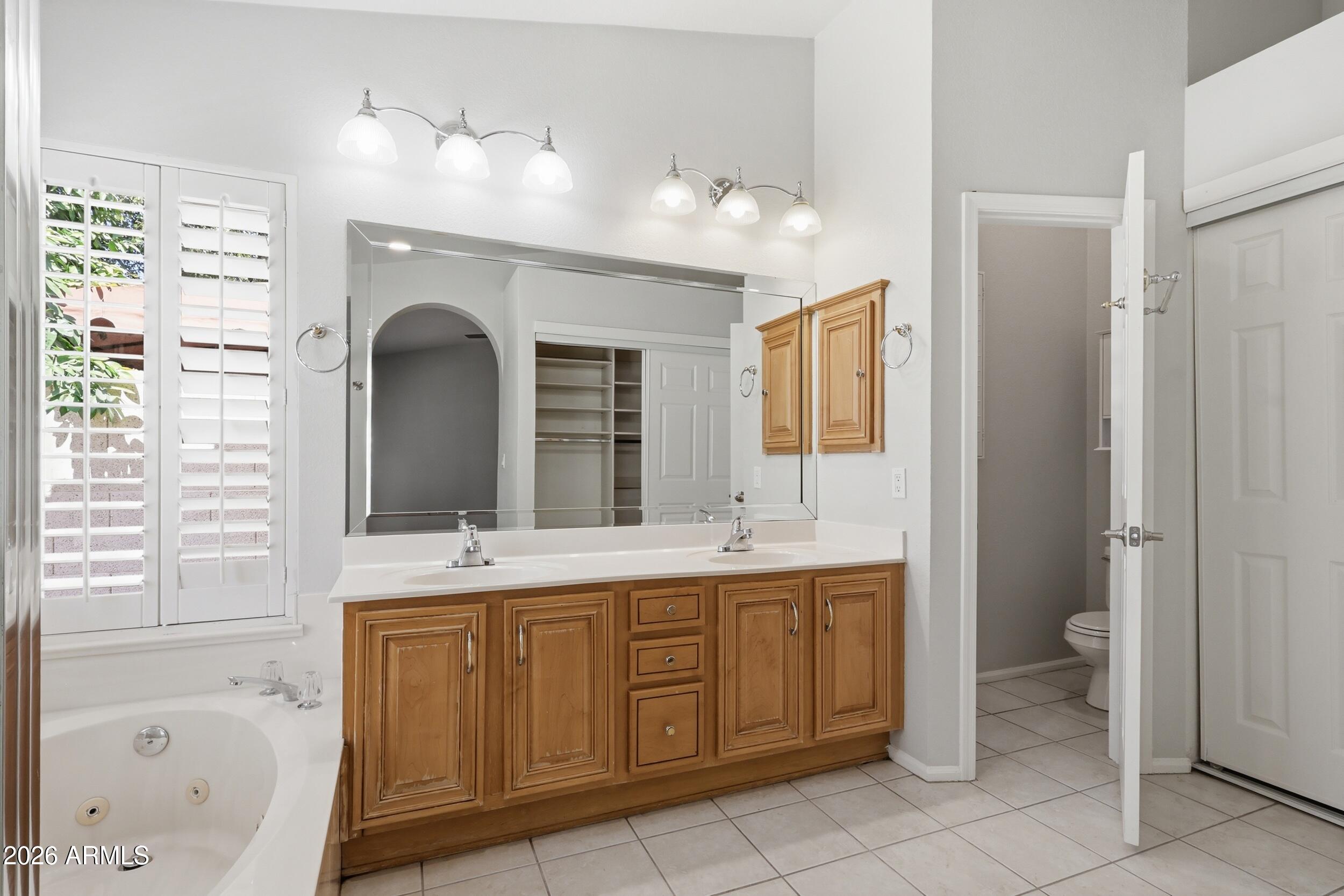 WARNER RANCH LANDING 2 - Residential Lease
