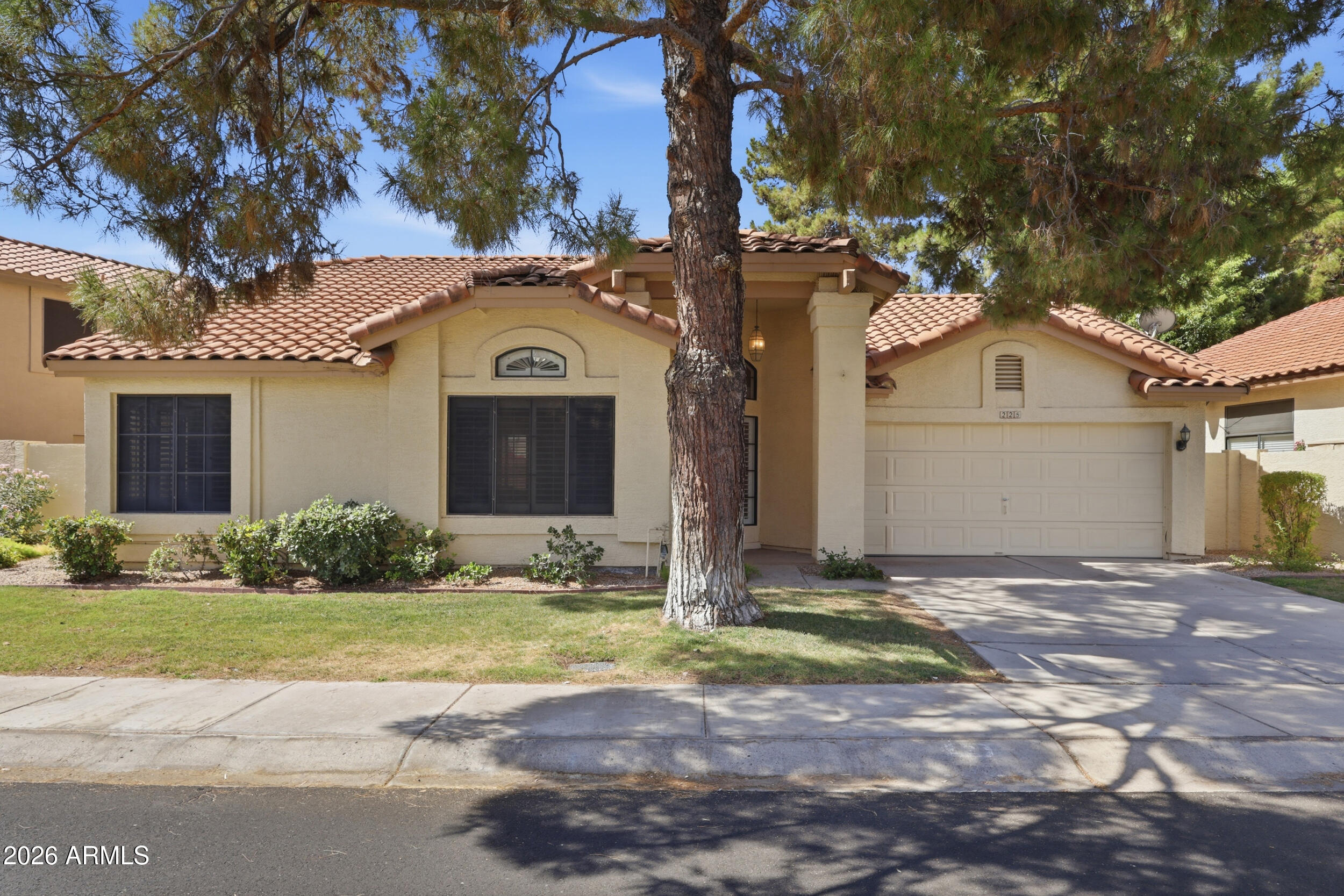 WARNER RANCH LANDING 2 - Residential Lease