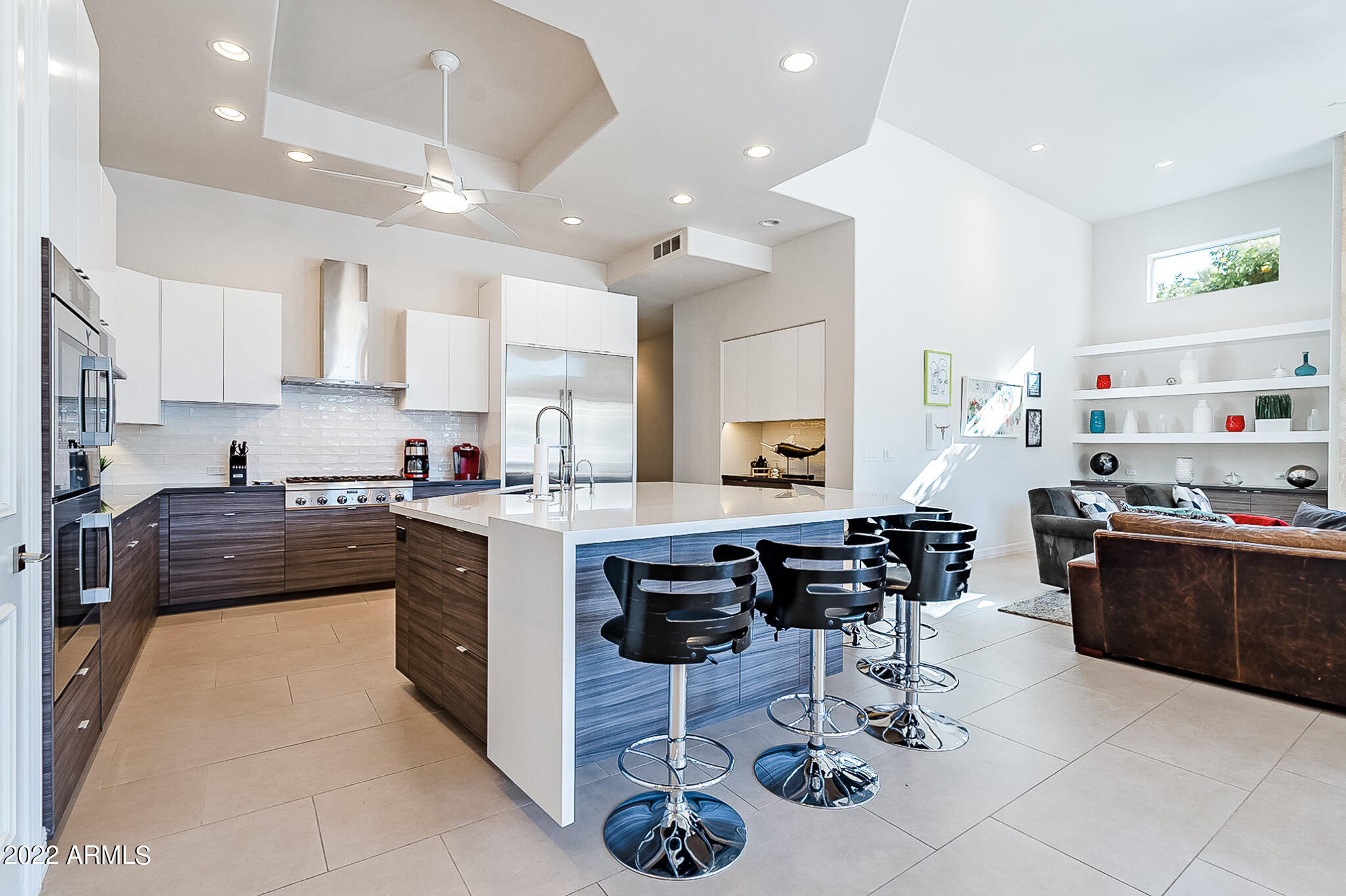 MERRILL CANTATIERRA - Residential