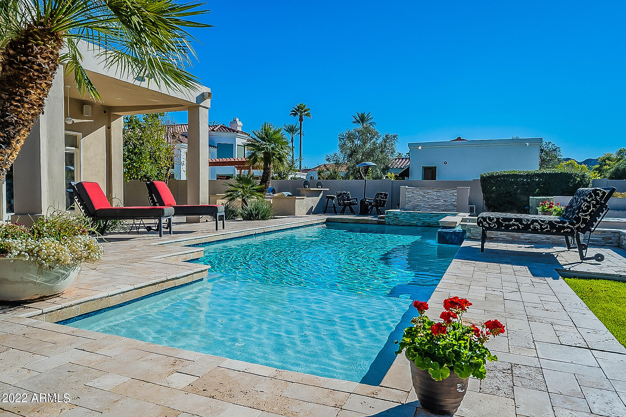 MERRILL CANTATIERRA - Residential