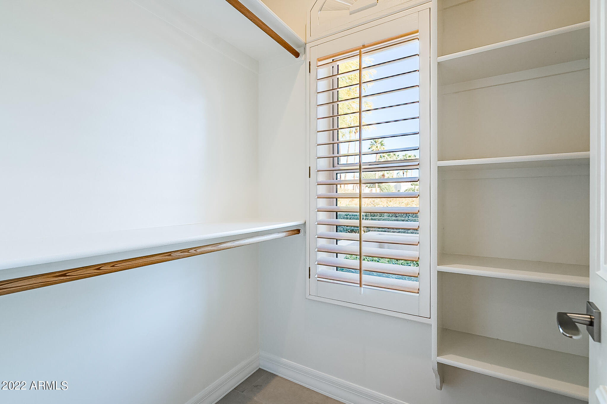 MERRILL CANTATIERRA - Residential