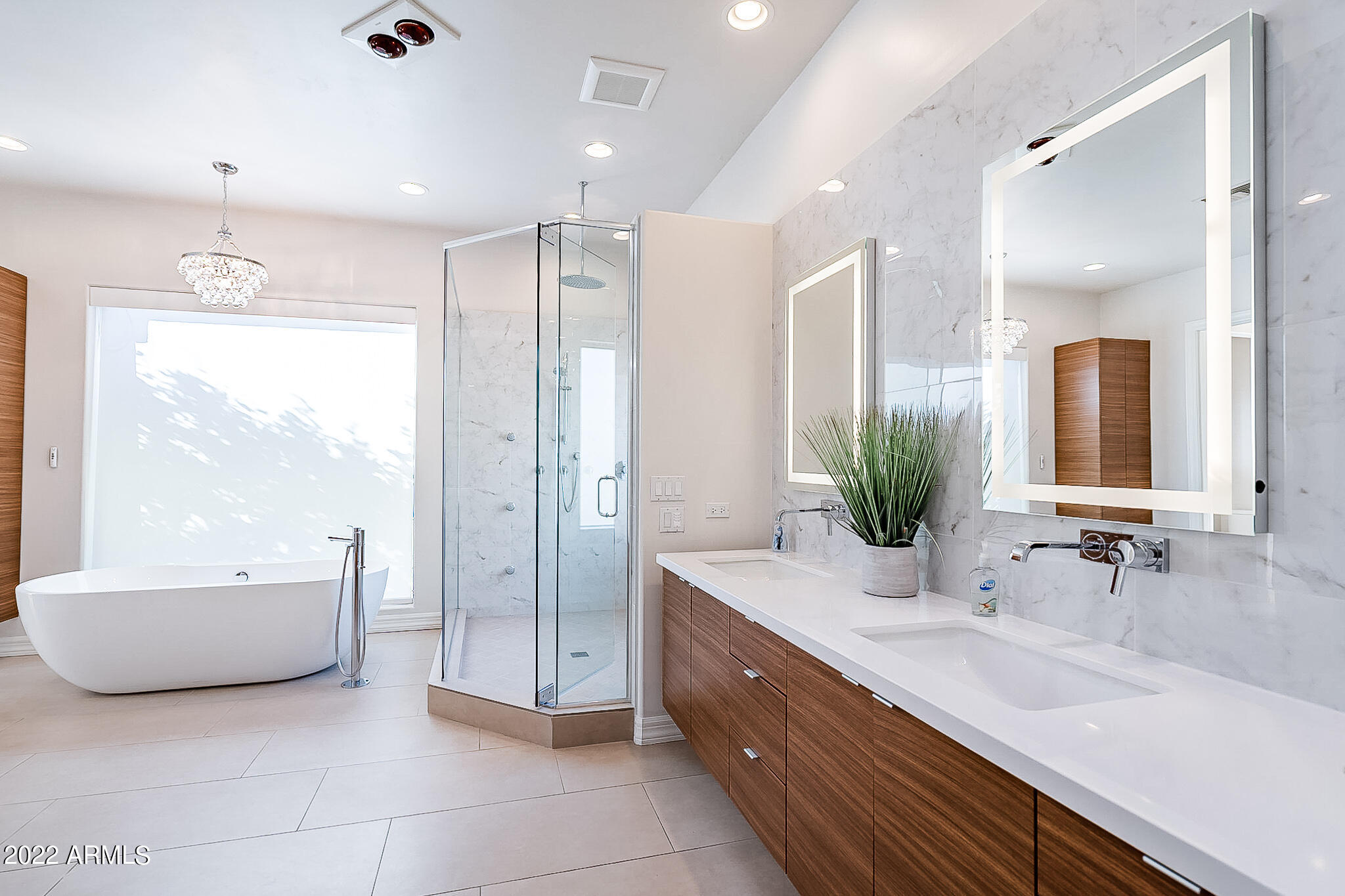 MERRILL CANTATIERRA - Residential