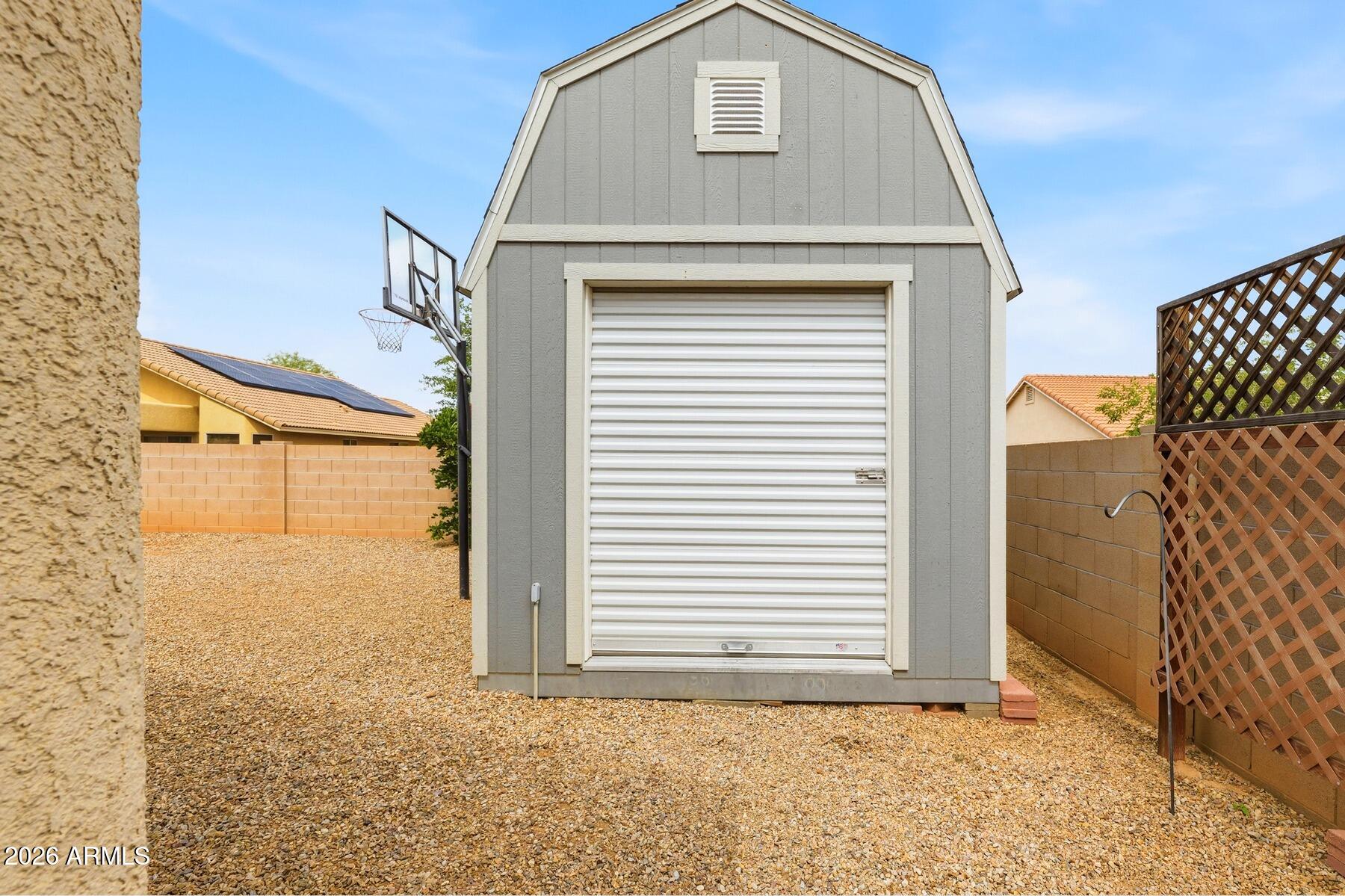 CAMPSTONE - Residential