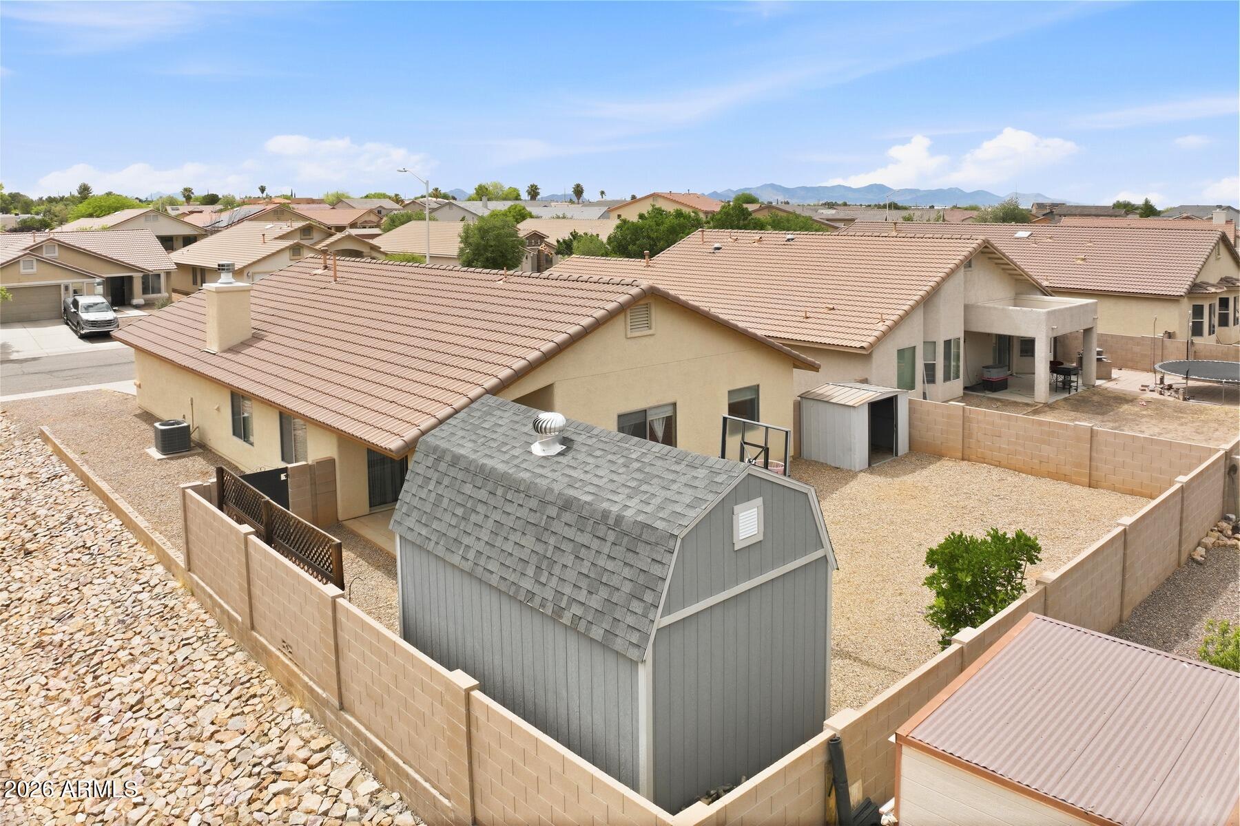 CAMPSTONE - Residential