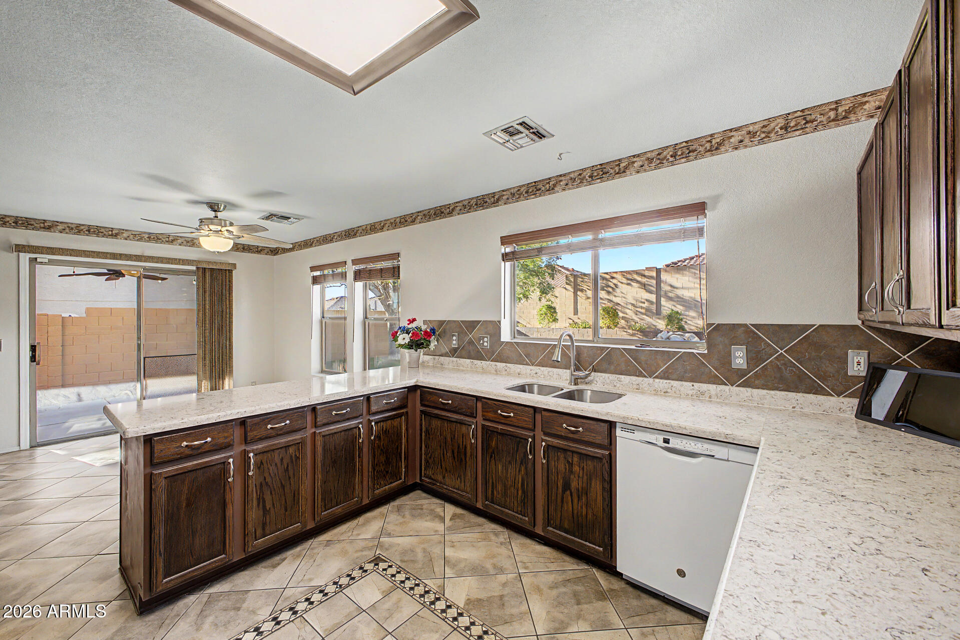 ALTA VISTA ESTATES UNIT 1 - Residential