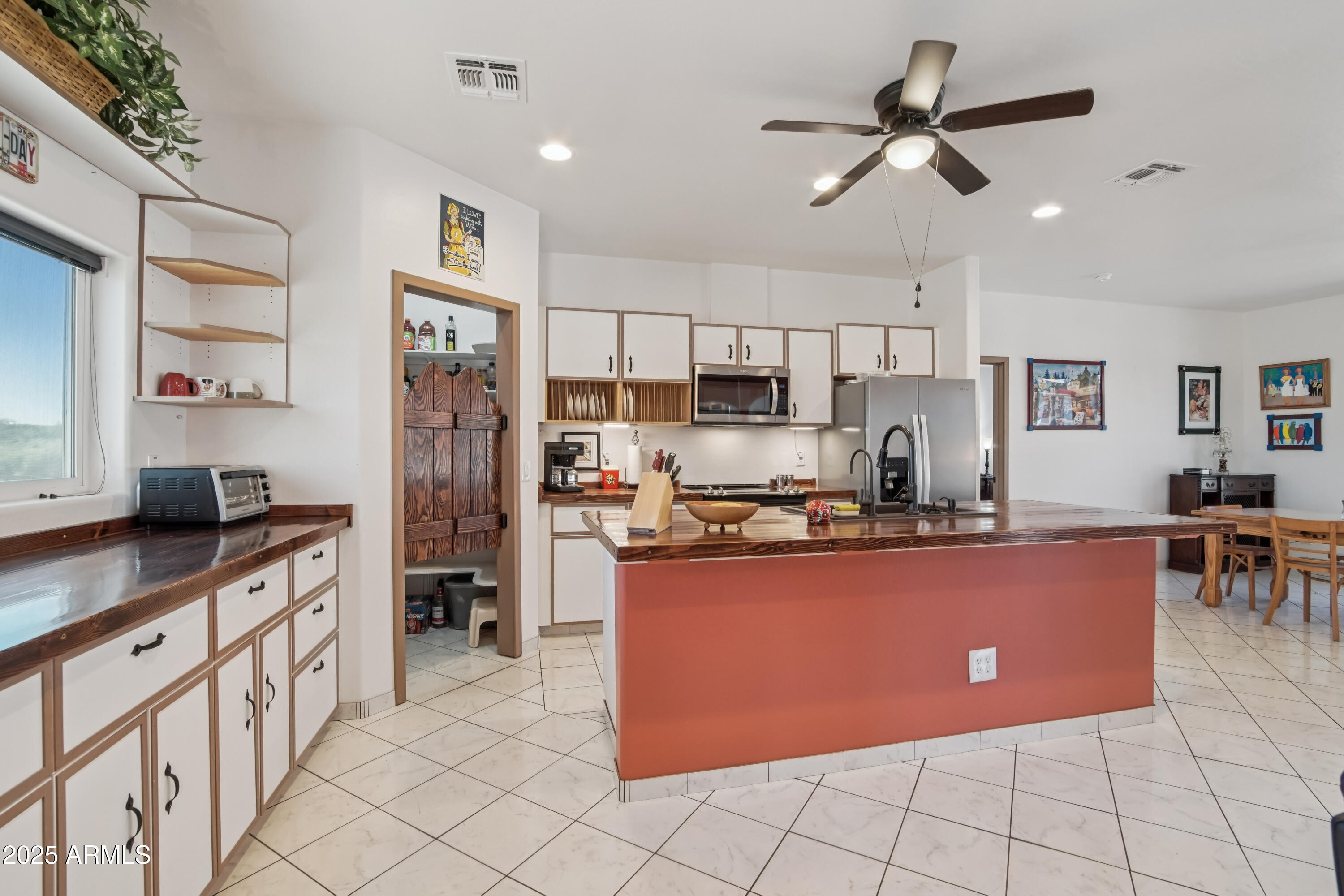 MOUNTAIN VIEW ESTATES UNITS 2 & 3 - Residential
