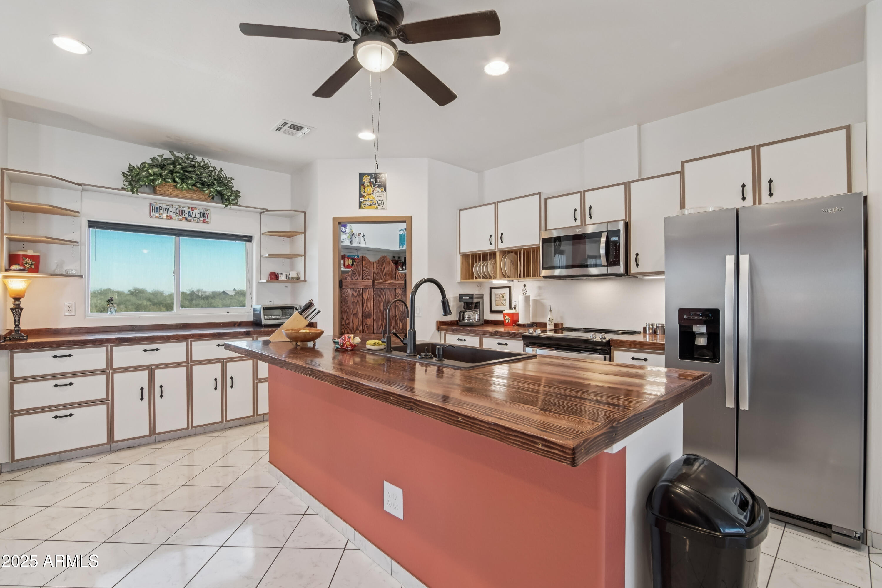 MOUNTAIN VIEW ESTATES UNITS 2 & 3 - Residential
