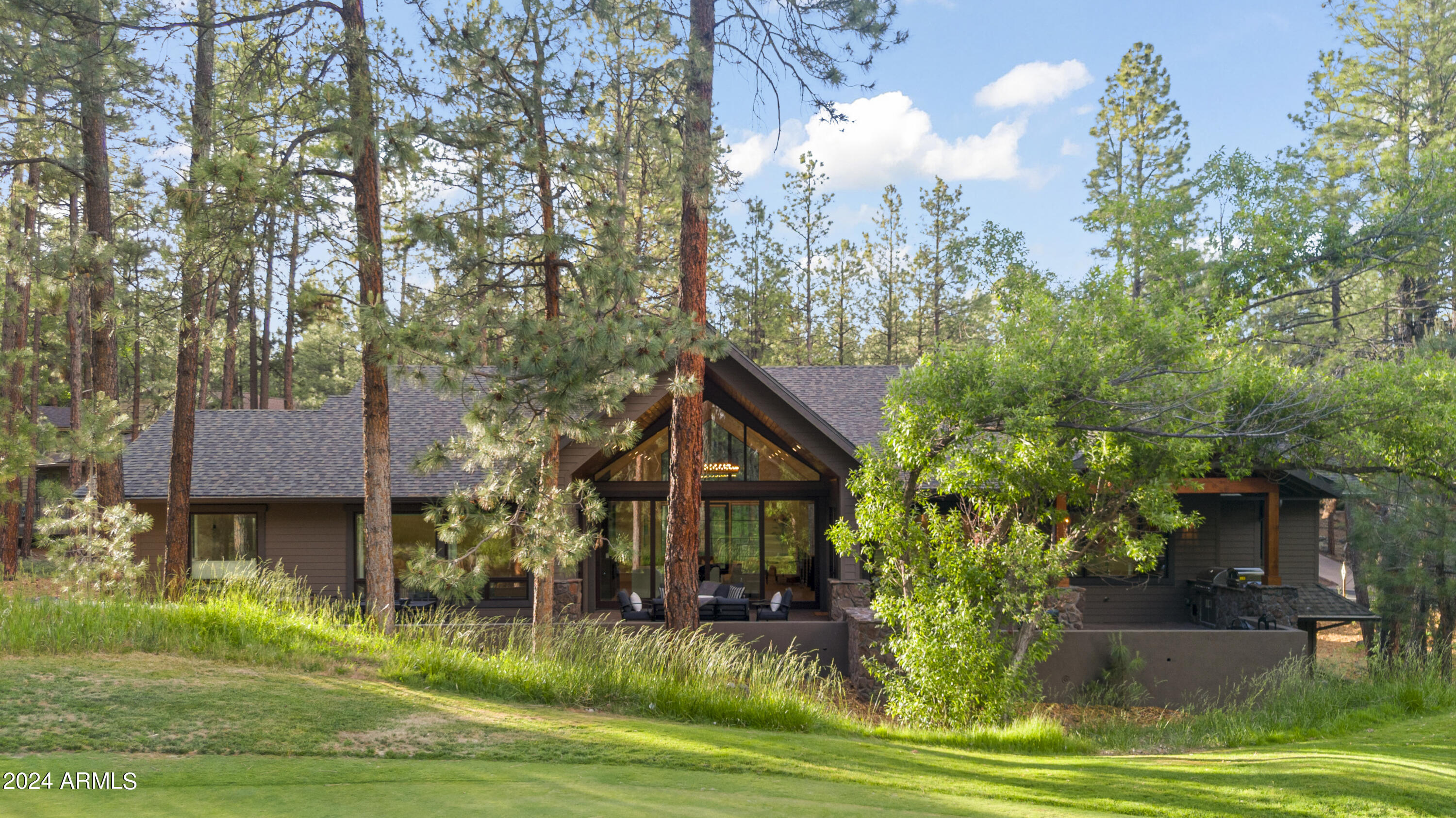 FOREST HIGHLANDS 4 - Residential