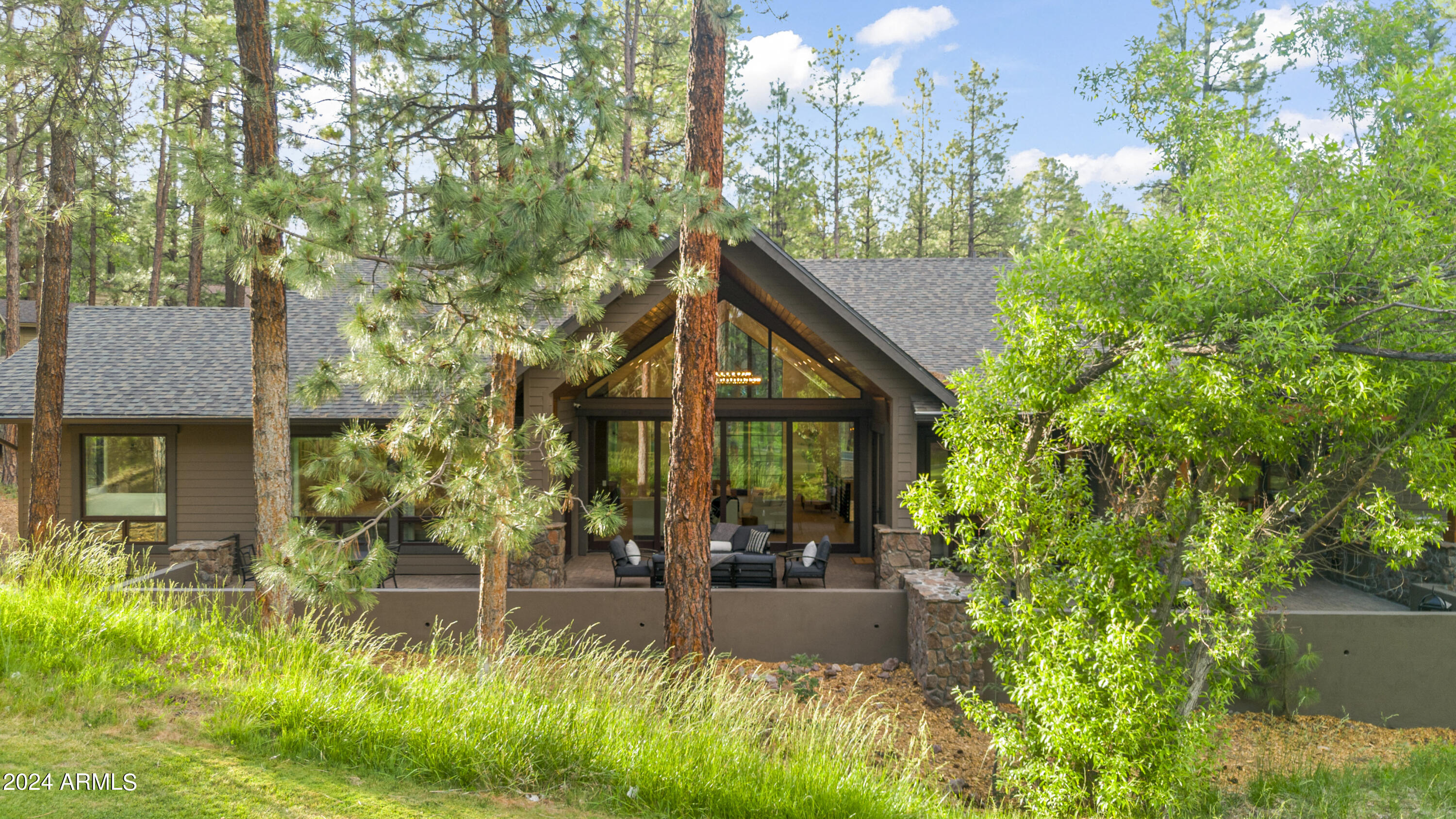 FOREST HIGHLANDS 4 - Residential