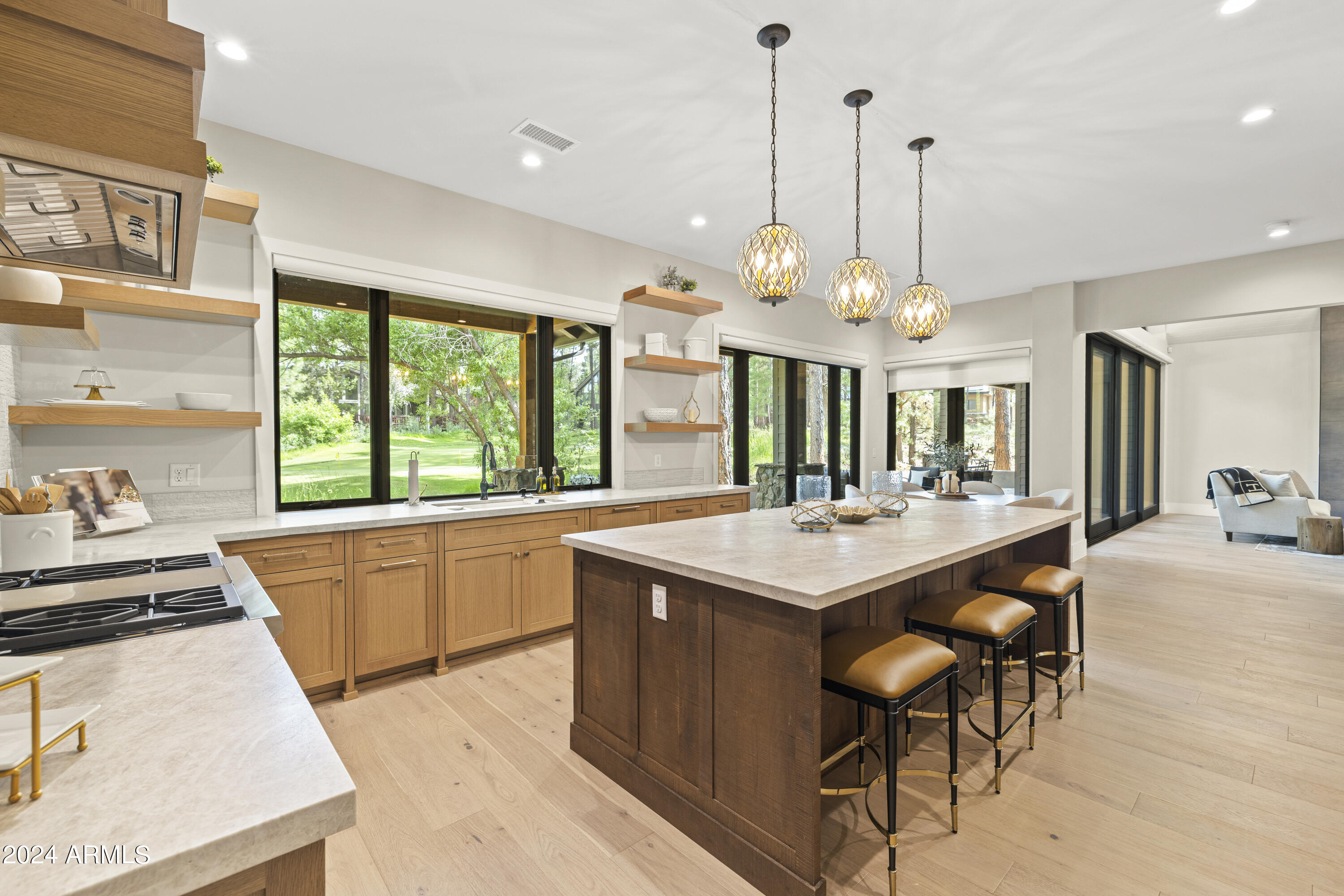 FOREST HIGHLANDS 4 - Residential