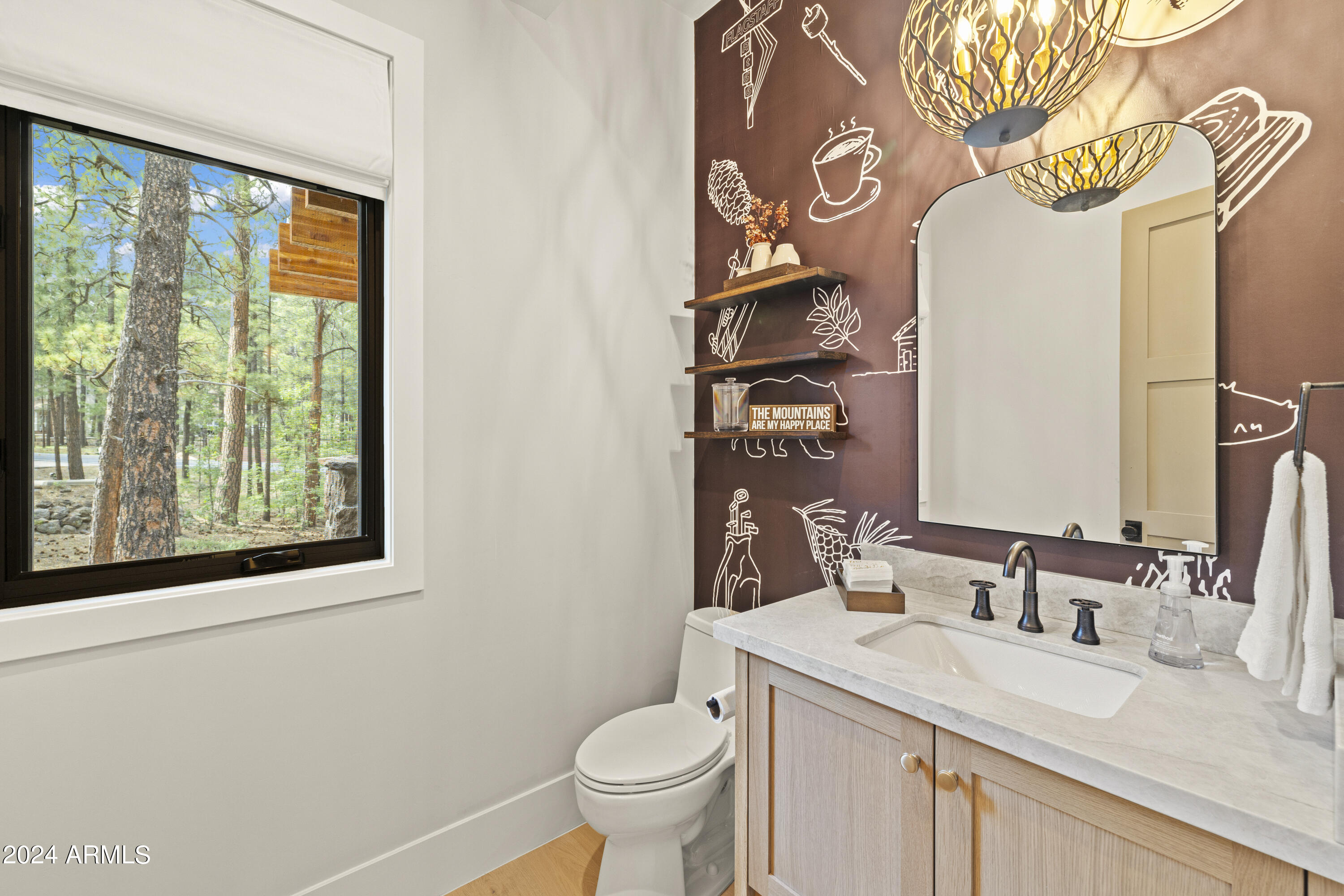 FOREST HIGHLANDS 4 - Residential