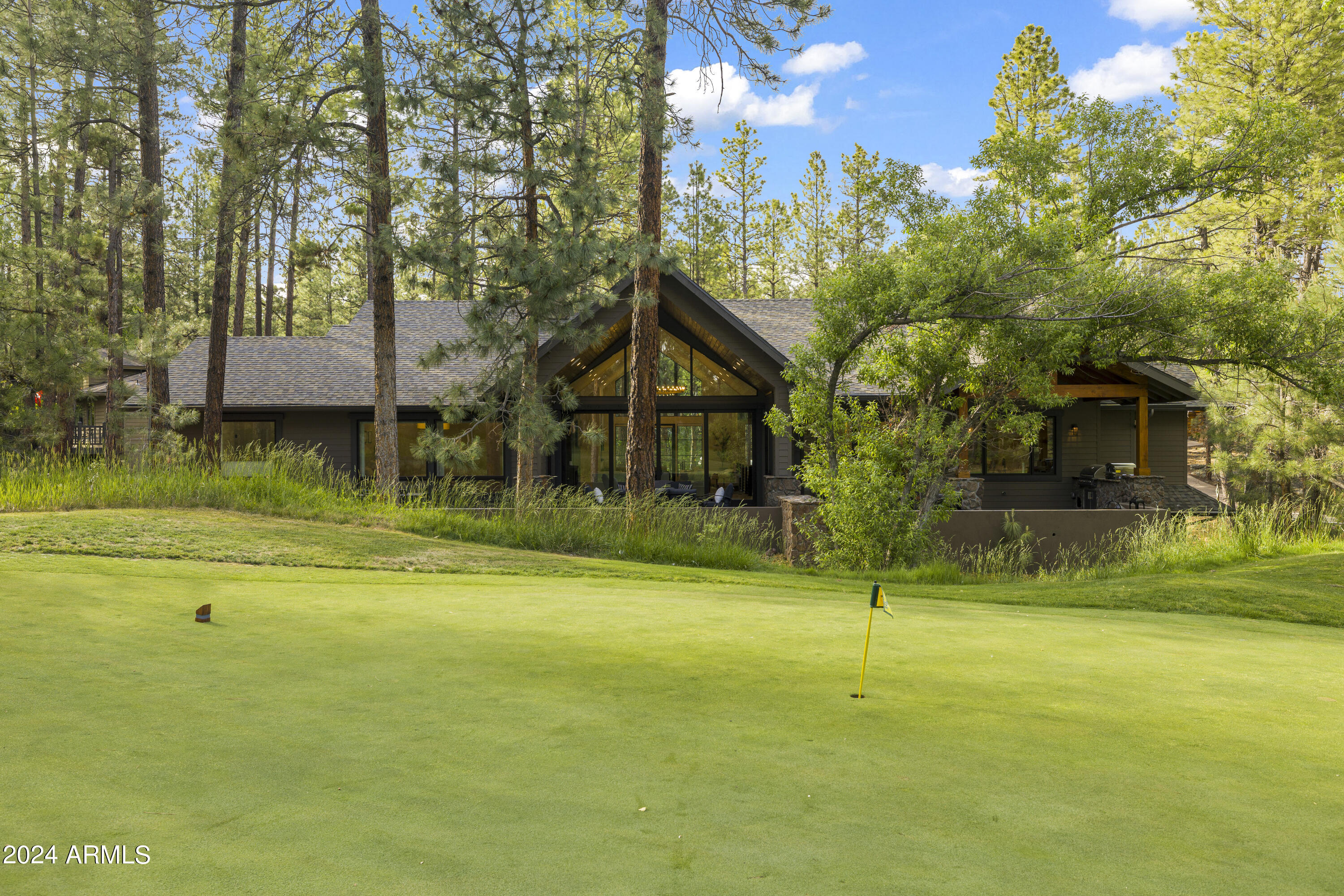 FOREST HIGHLANDS 4 - Residential
