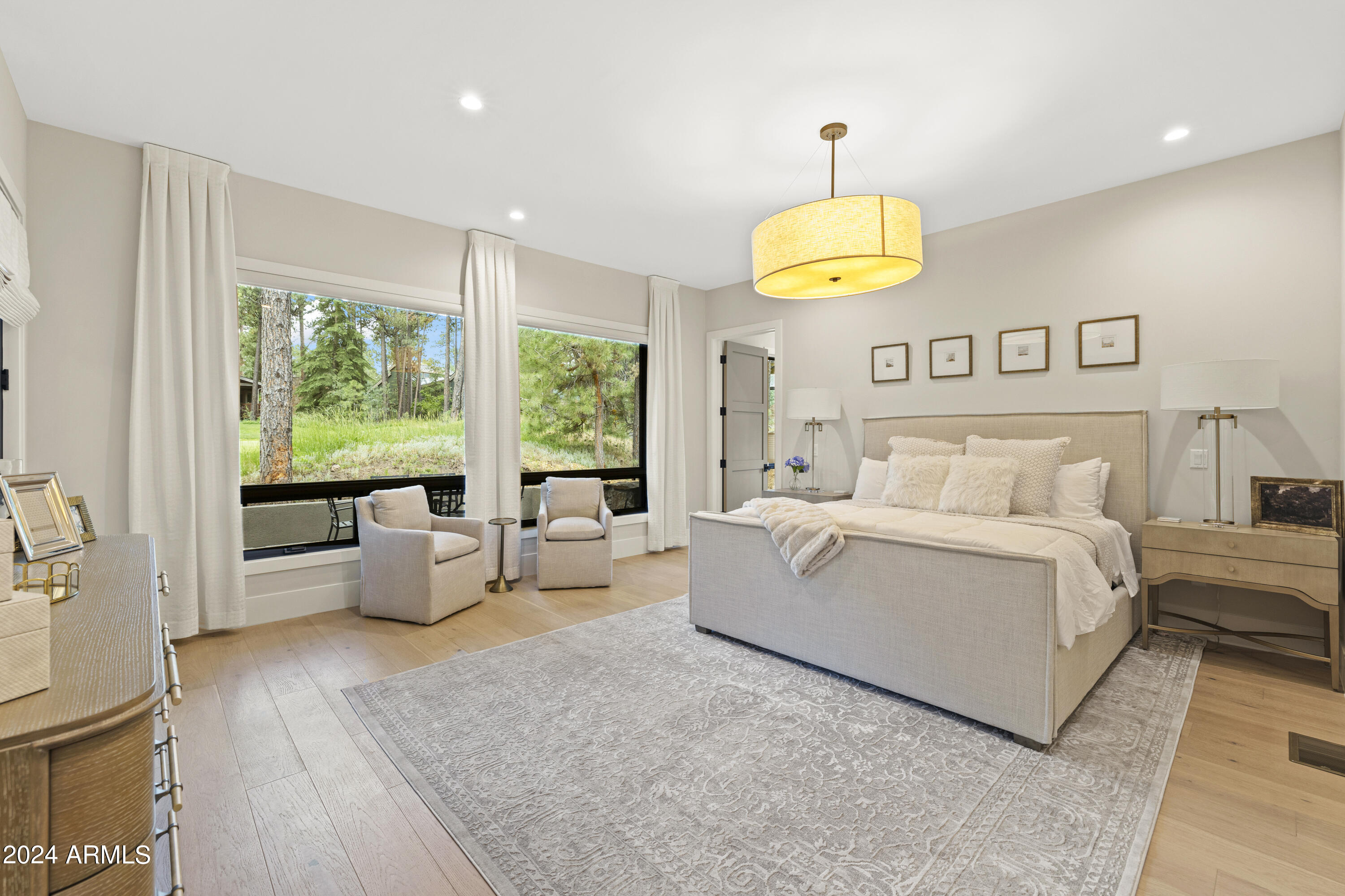FOREST HIGHLANDS 4 - Residential