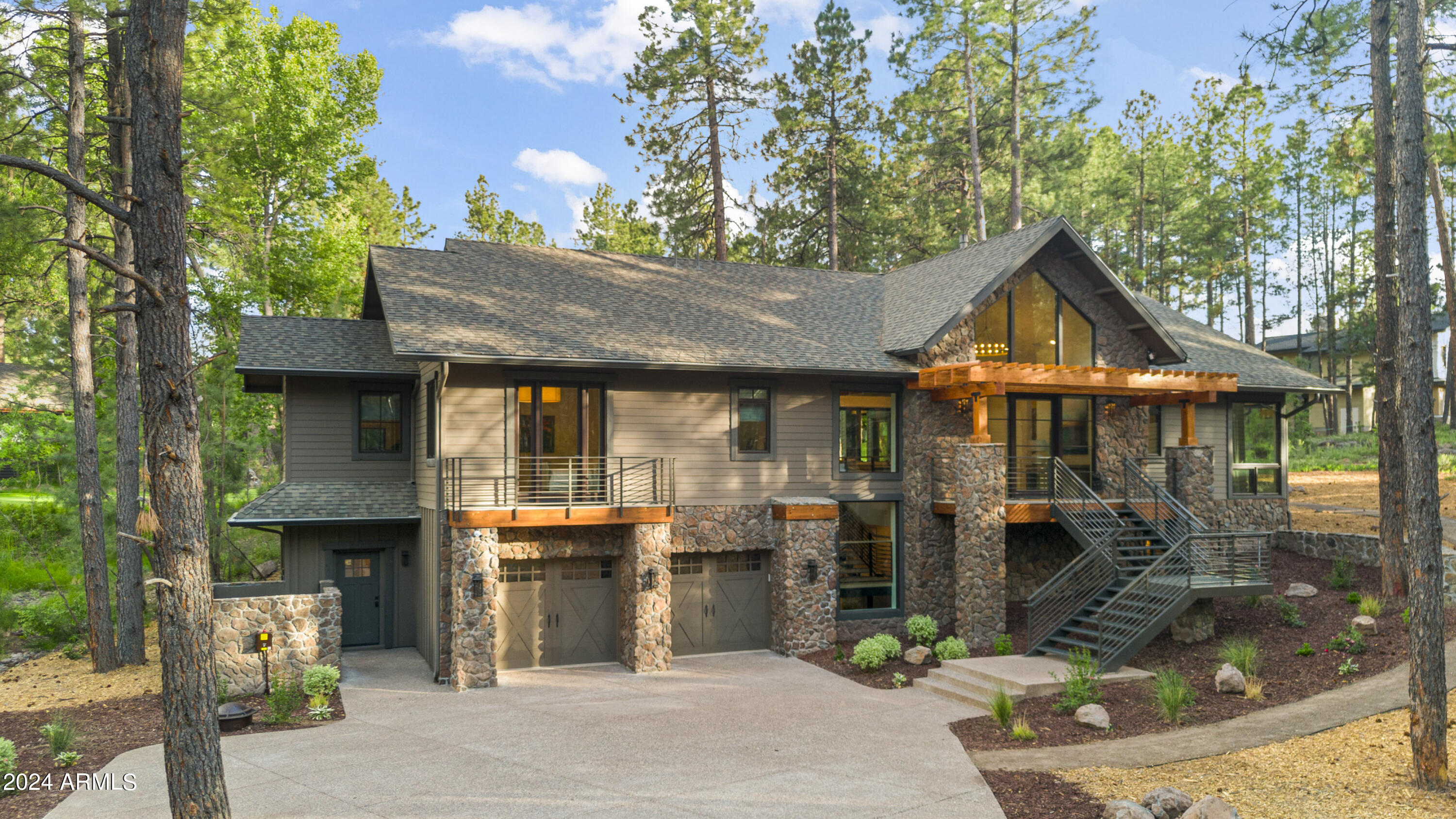 FOREST HIGHLANDS 4 - Residential
