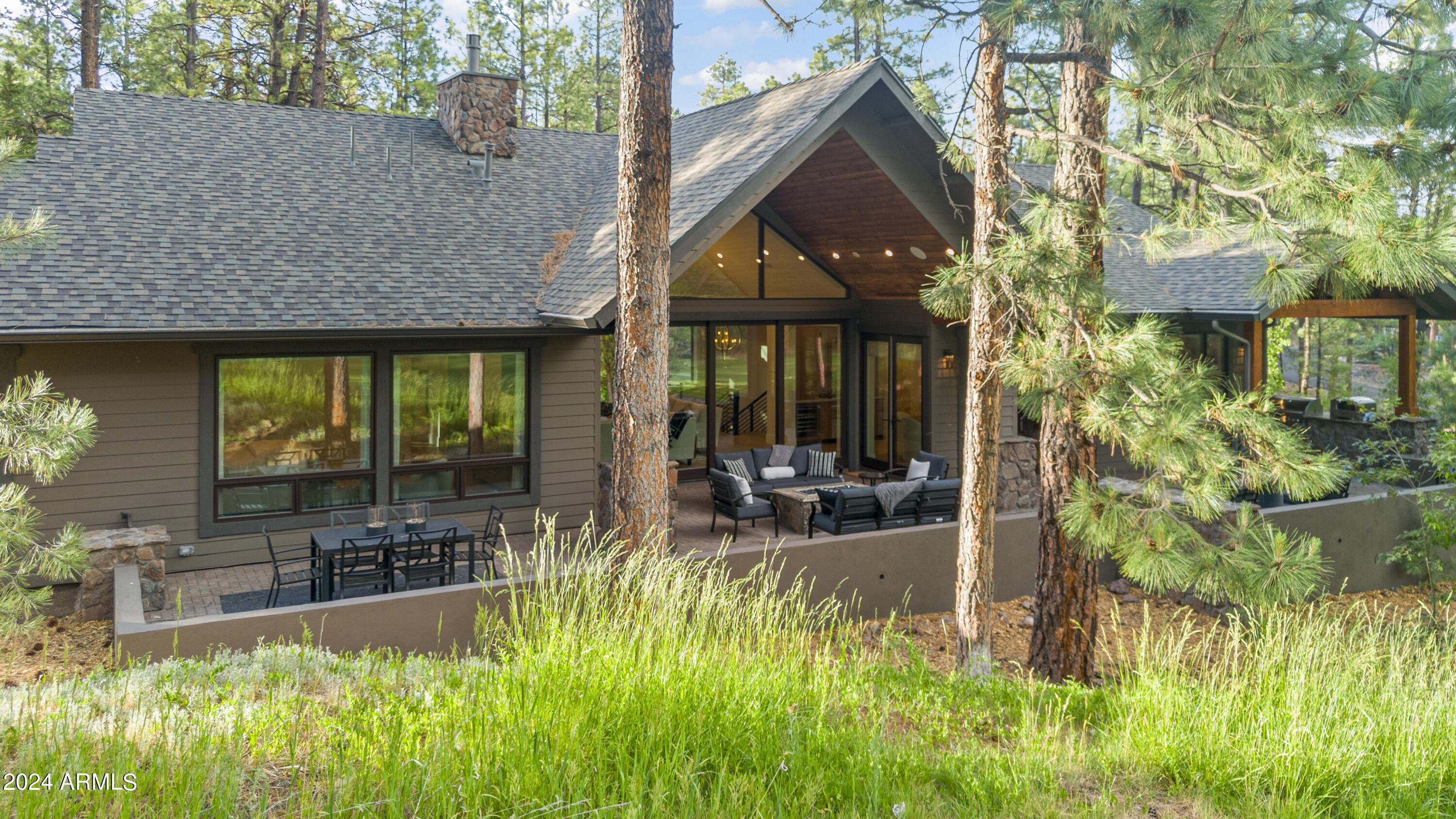 FOREST HIGHLANDS 4 - Residential