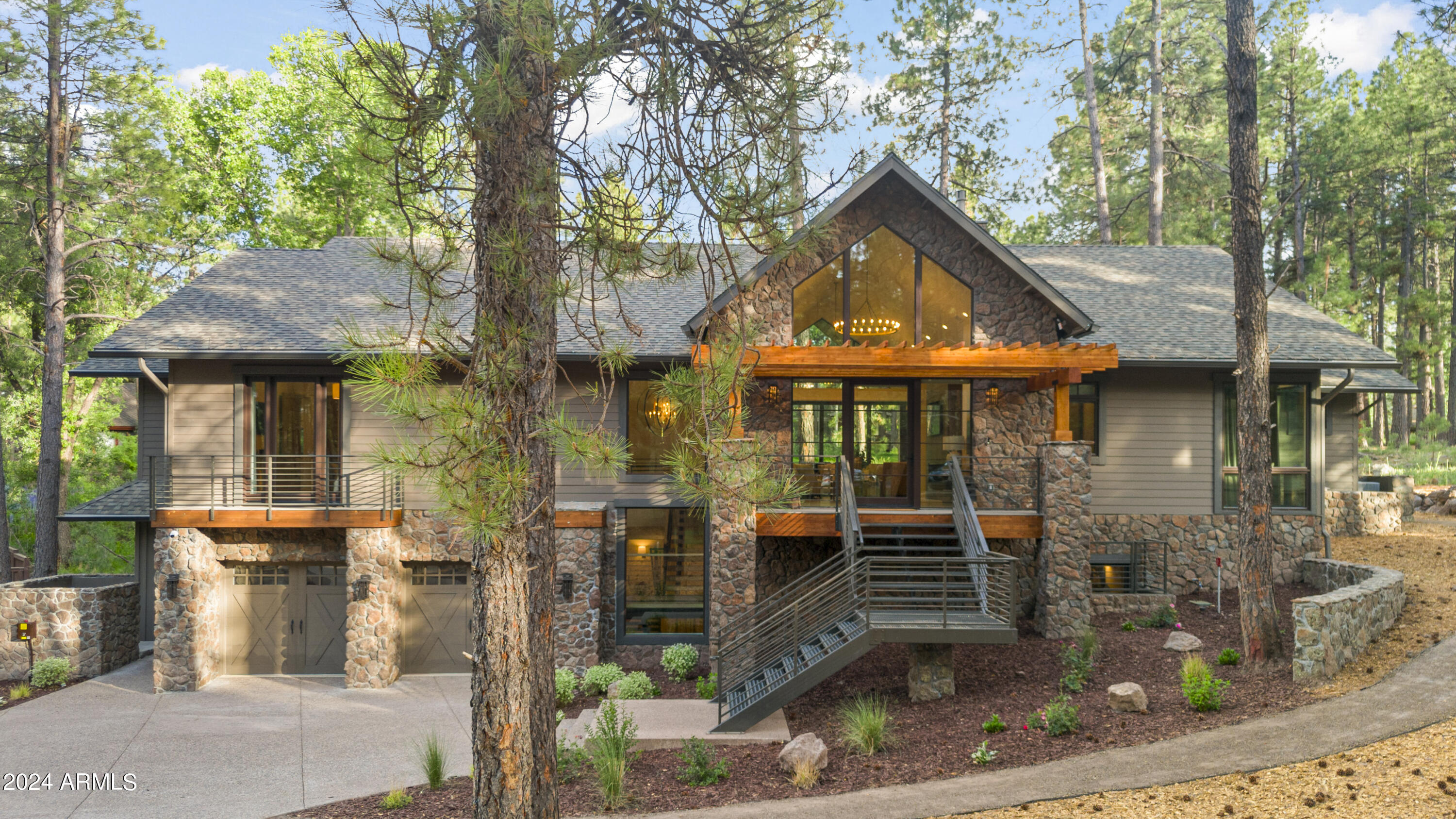 FOREST HIGHLANDS 4 - Residential