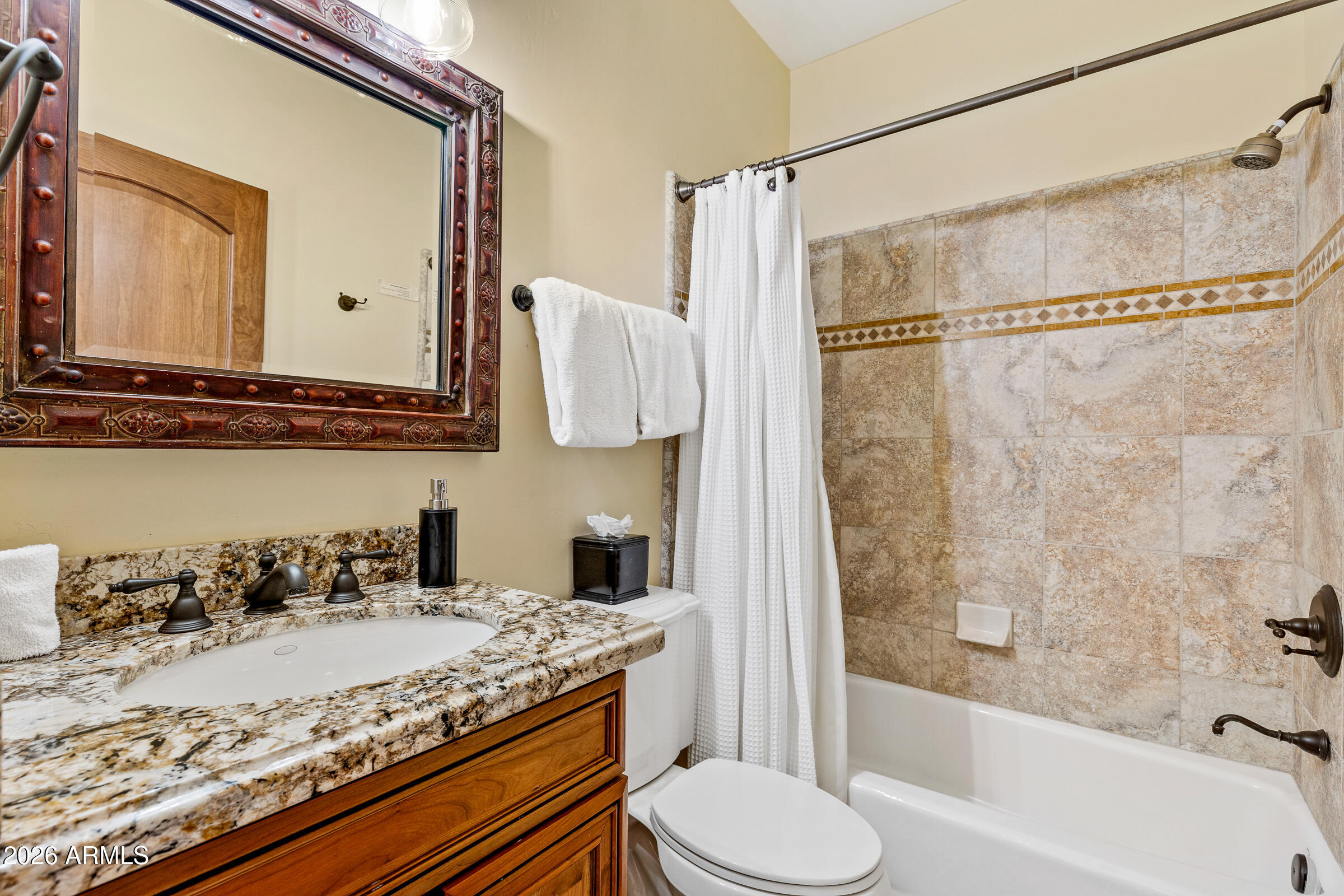 LOCKETT RANCHES - Residential